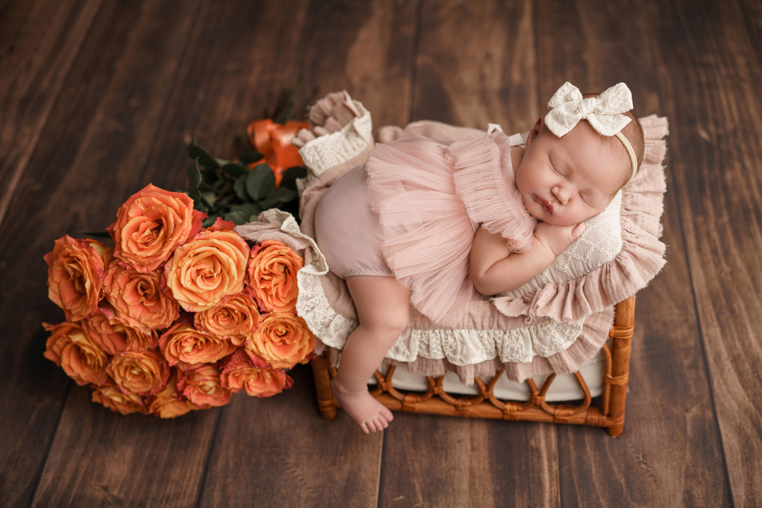 Костюмы и аксессуары для фотосессии новорожденных | Реквизит для съемки newborn в Москве. Фотосессия новорожденных в Москве и Московской области | Профессиональный фотограф newborn — Татьяна Иванова