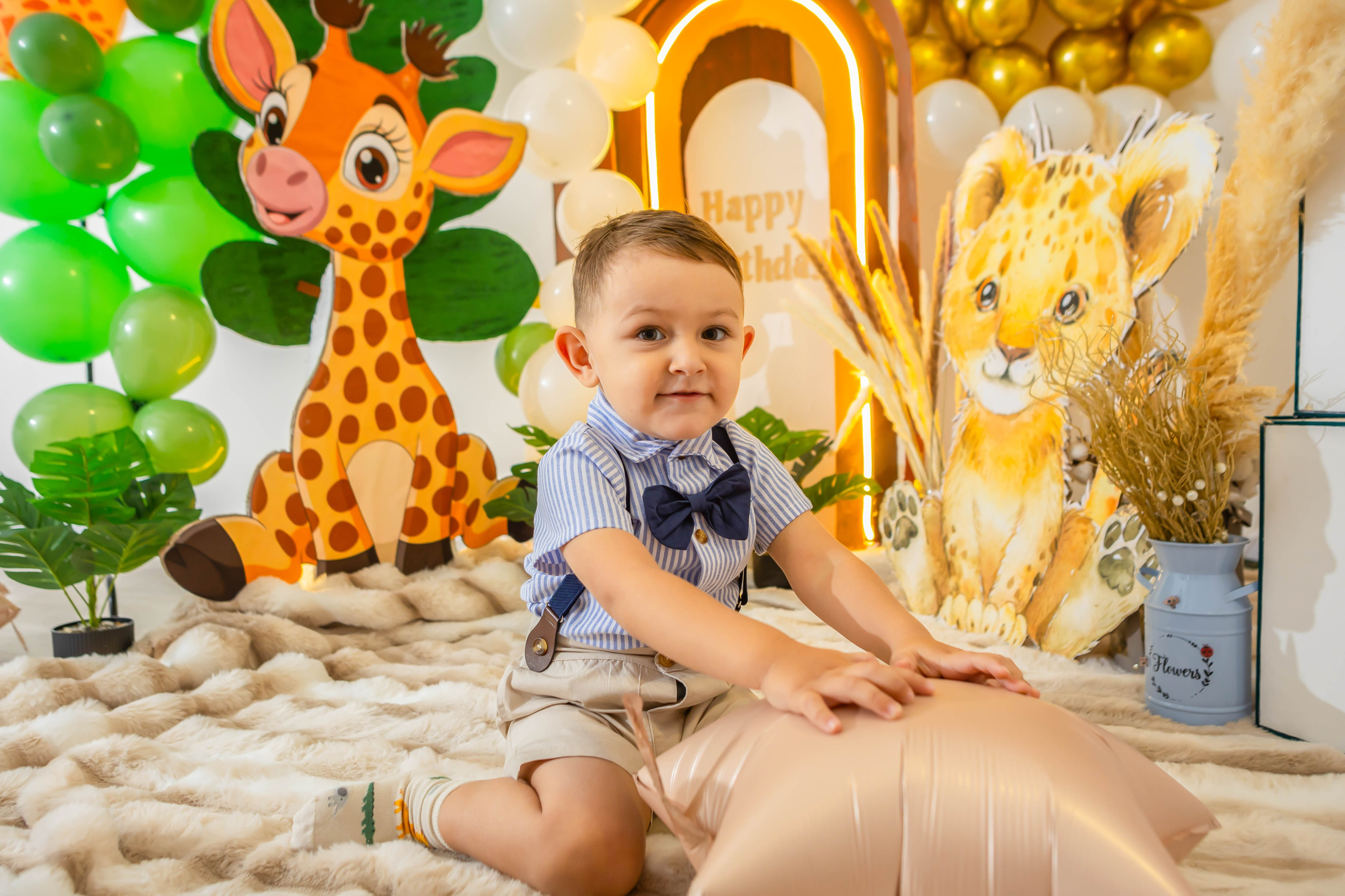 Фотозона для малышей (1-2 годика)