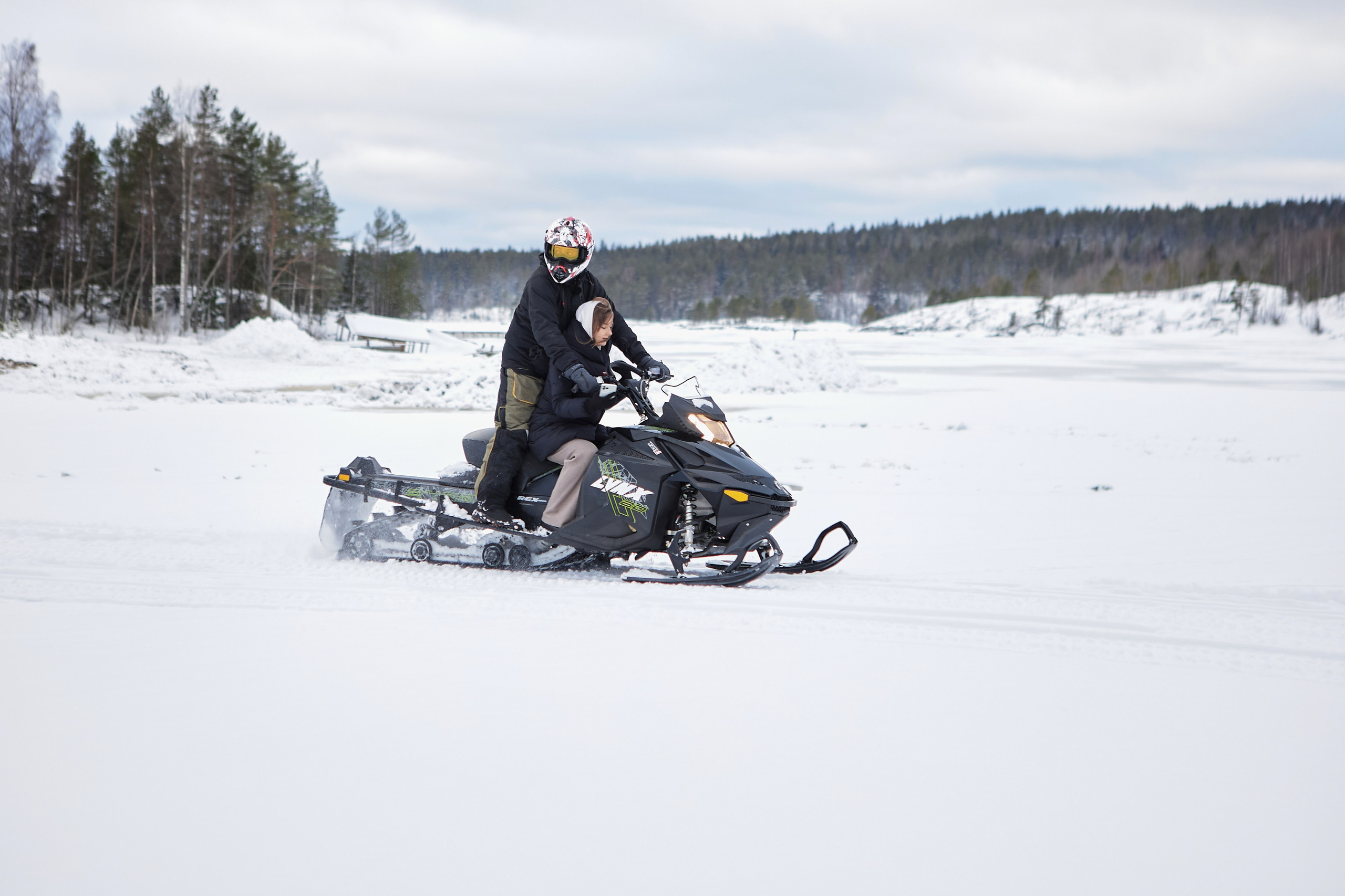 Контент съемка для социальных сетей. Фотограф Желтухин Андрей в Петрозаводске, СПб и Москве