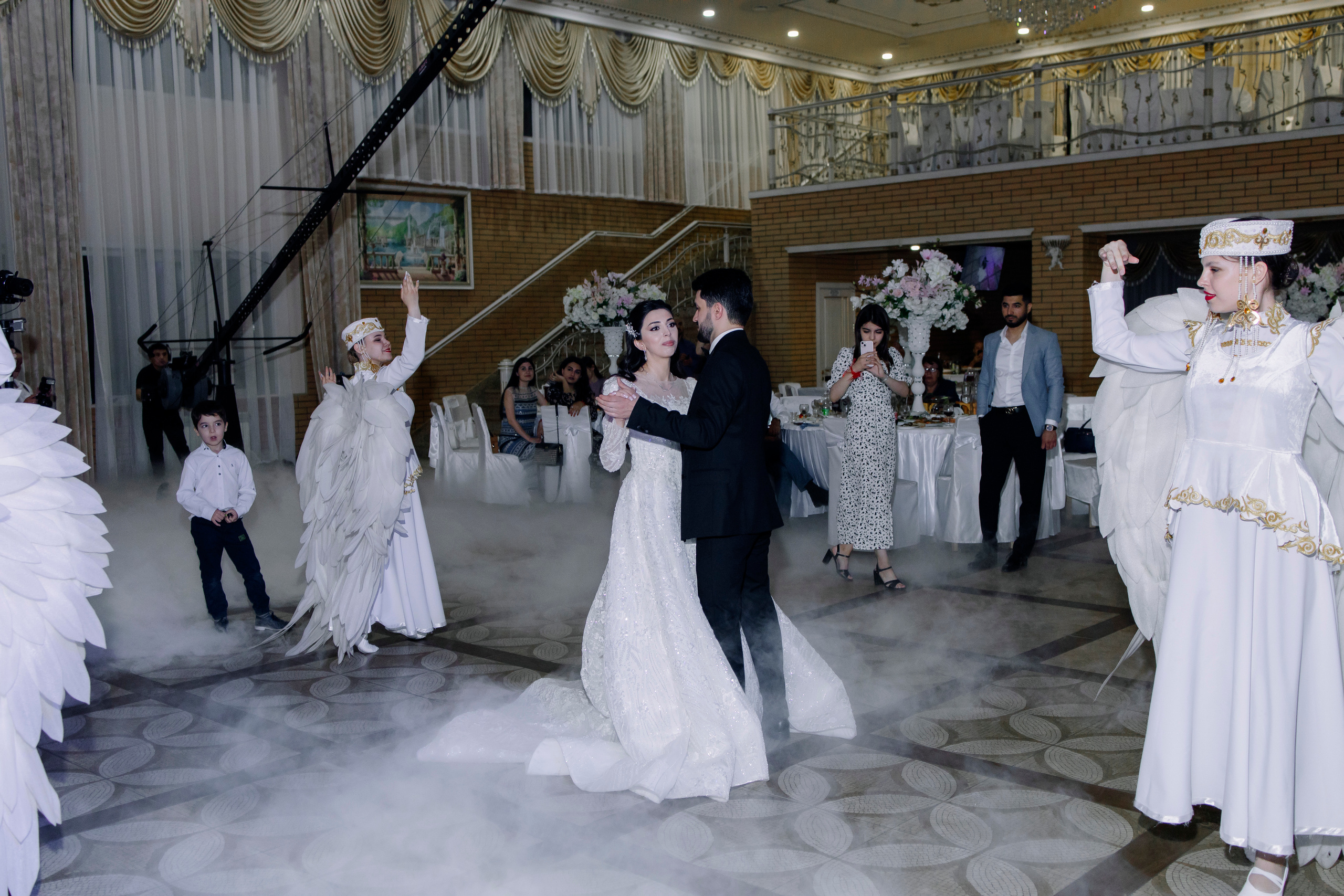 Свадьба Азербайджанская Гейсар  & Сабина. Свадебный фотограф в Новосибирске Лидия Александровна