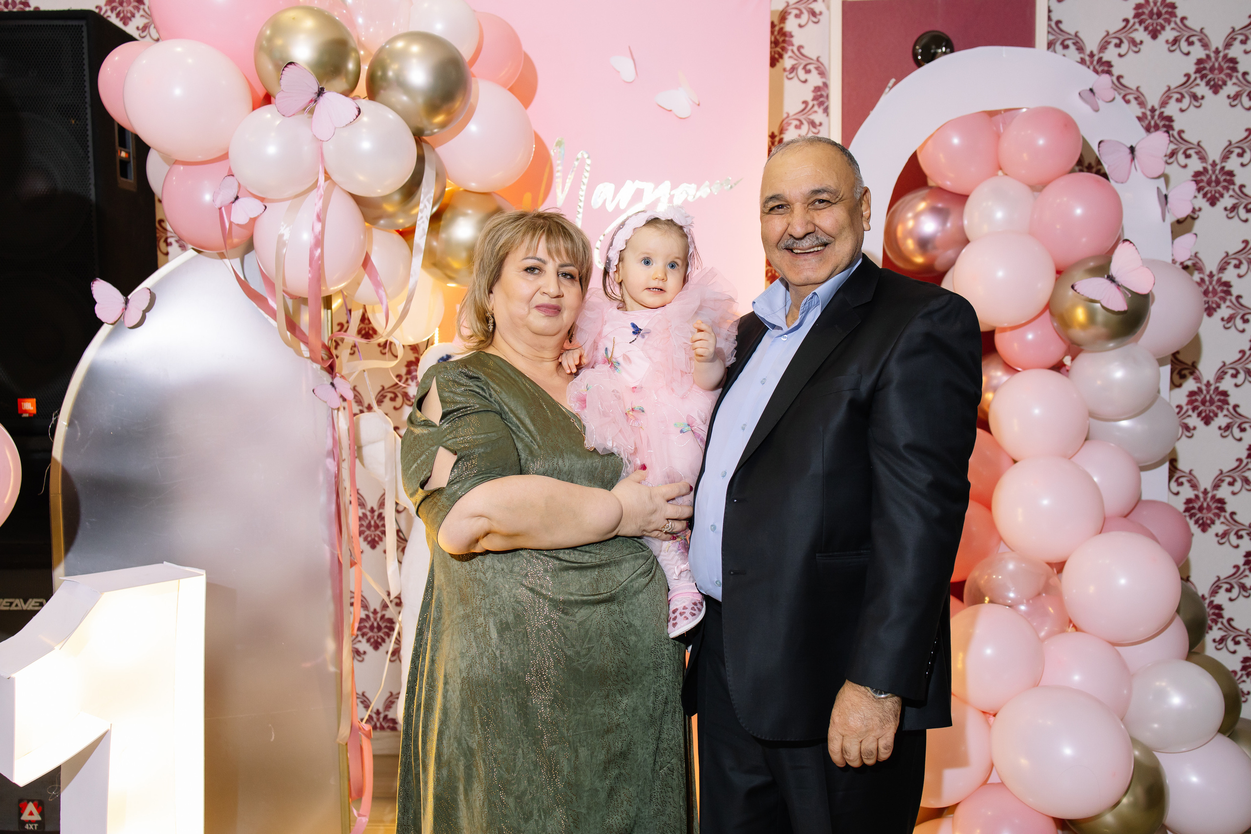 День рождения 1 годик Марьям. Свадебный фотограф в Новосибирске Лидия Александровна