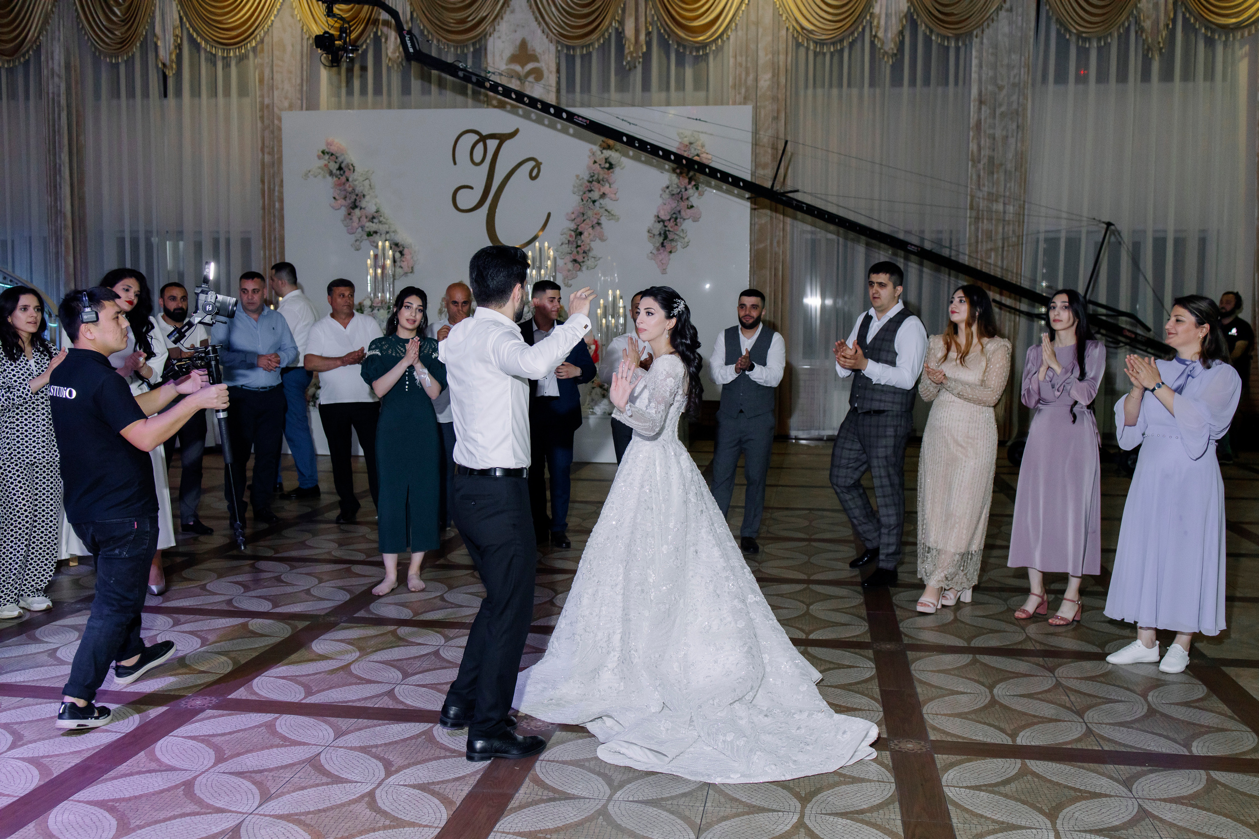 Свадьба Азербайджанская Гейсар  & Сабина. Свадебный фотограф в Новосибирске Лидия Александровна