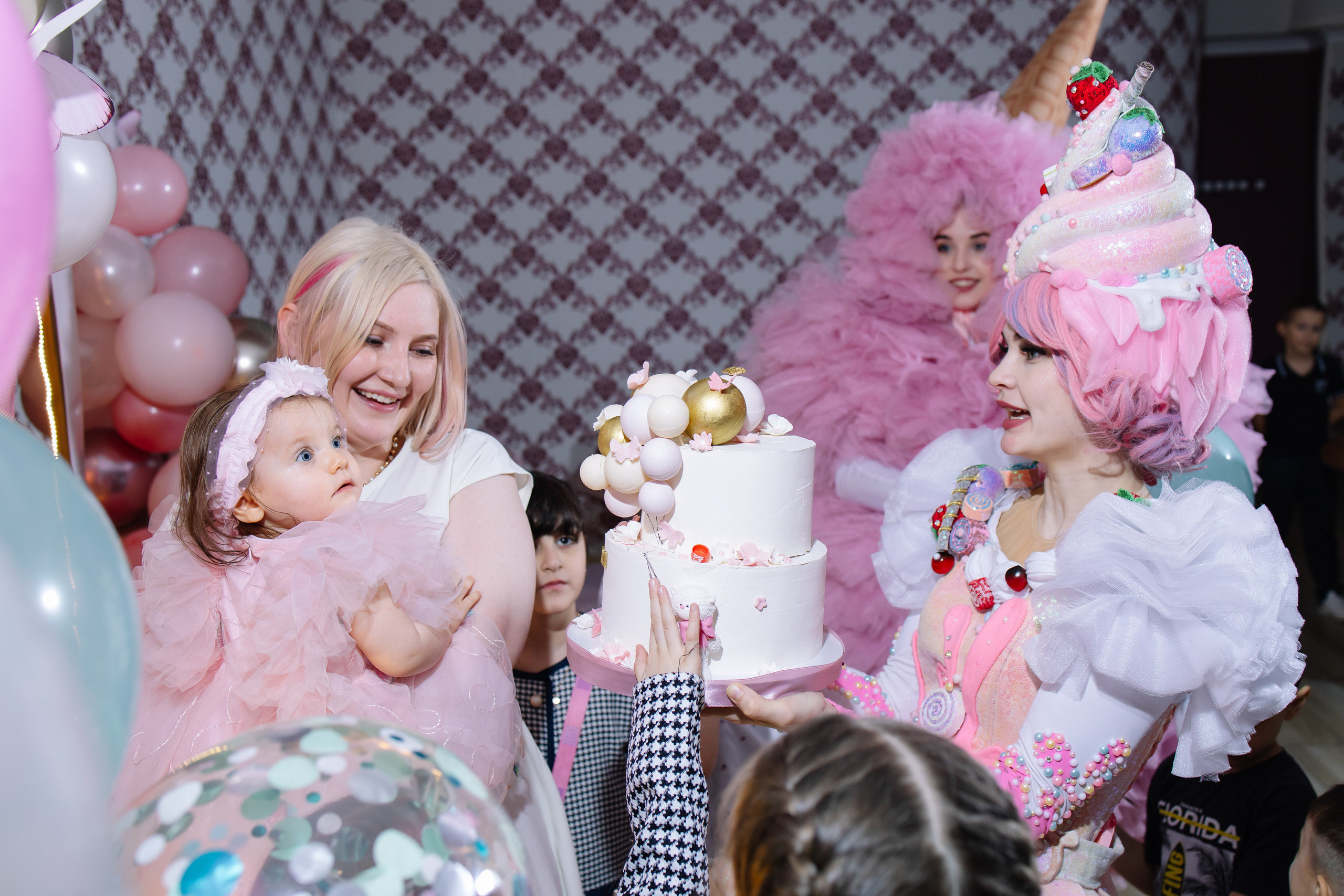 День рождения 1 годик Марьям. Свадебный фотограф в Новосибирске Лидия Александровна