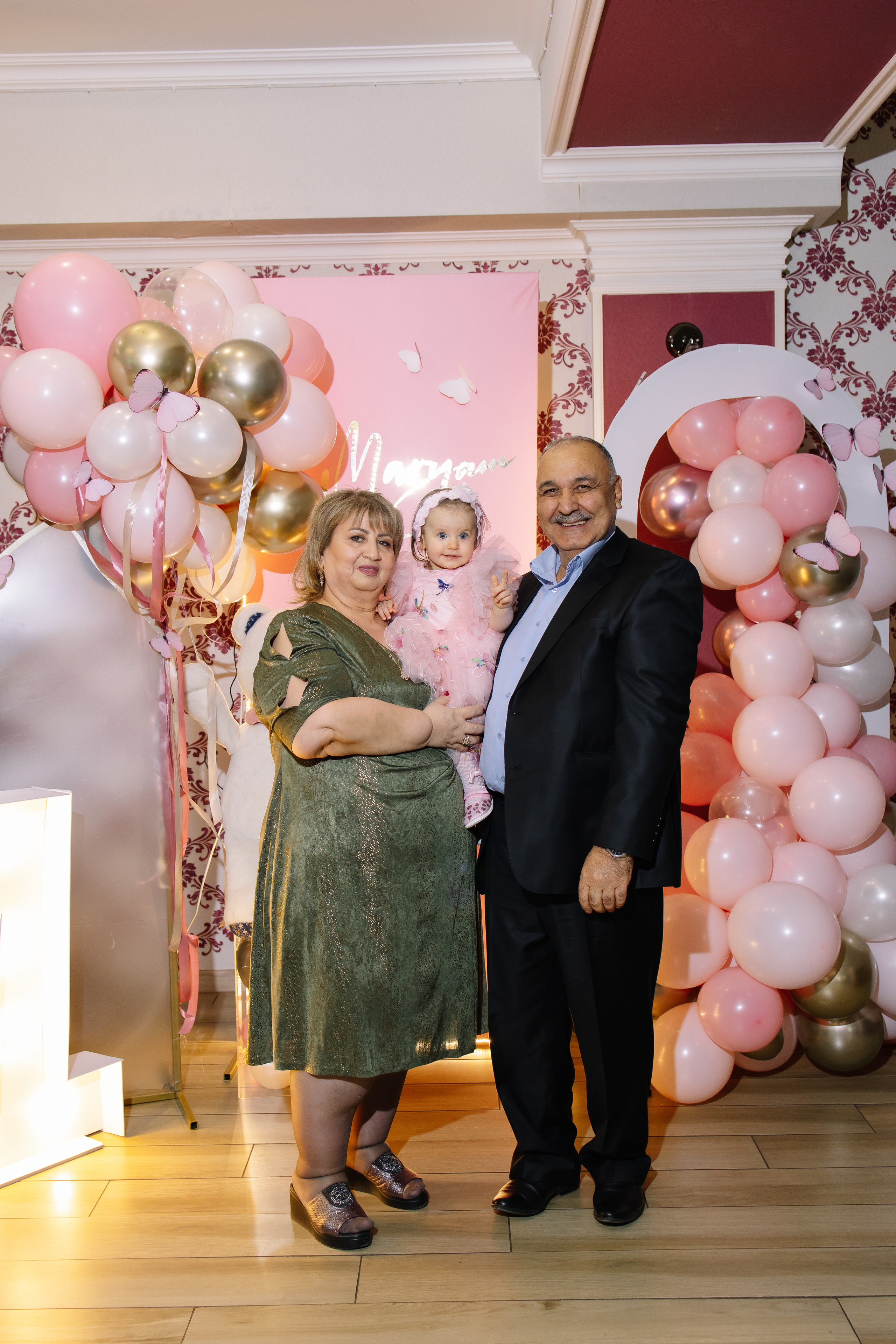 День рождения 1 годик Марьям. Свадебный фотограф в Новосибирске Лидия Александровна