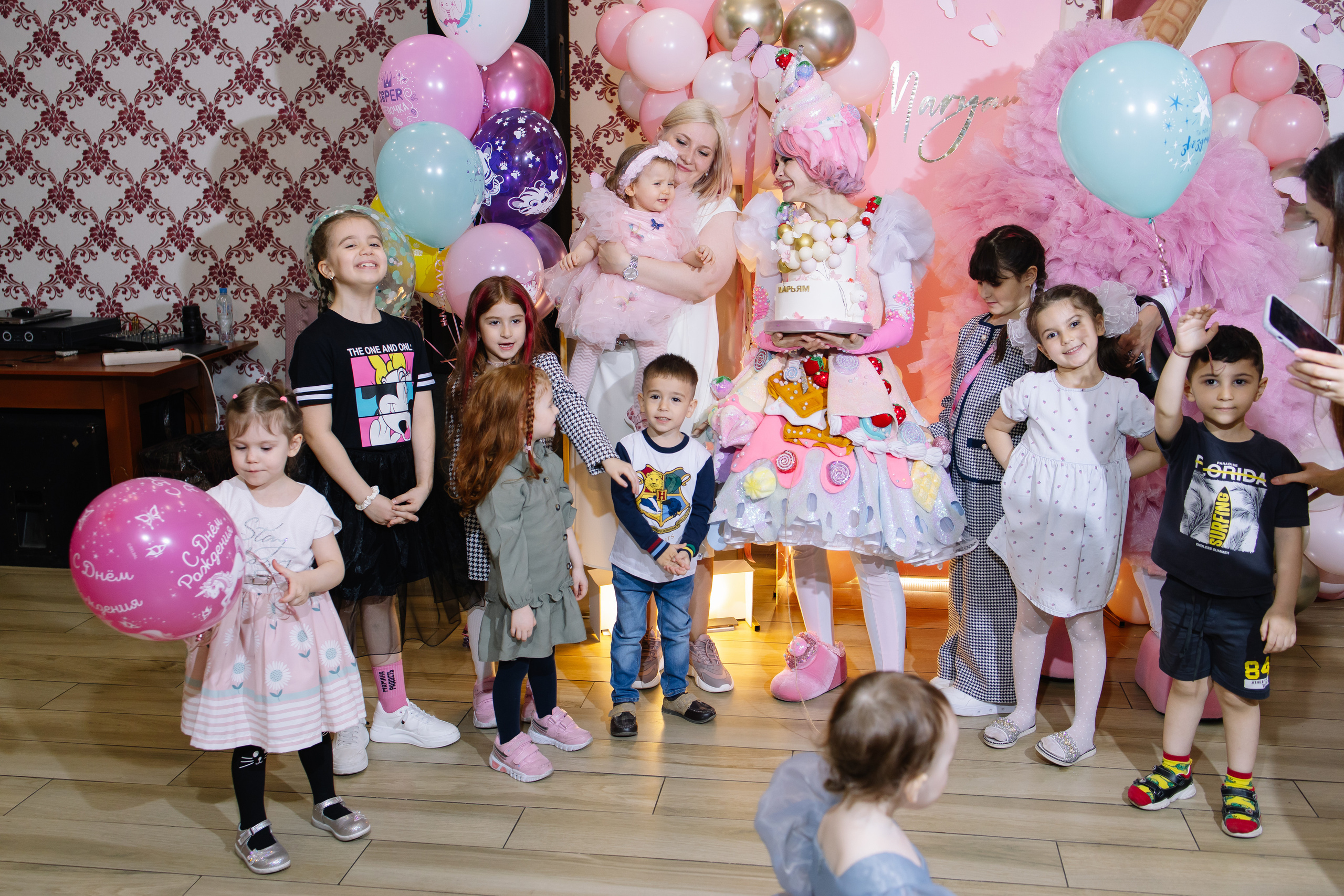 День рождения 1 годик Марьям. Свадебный фотограф в Новосибирске Лидия Александровна