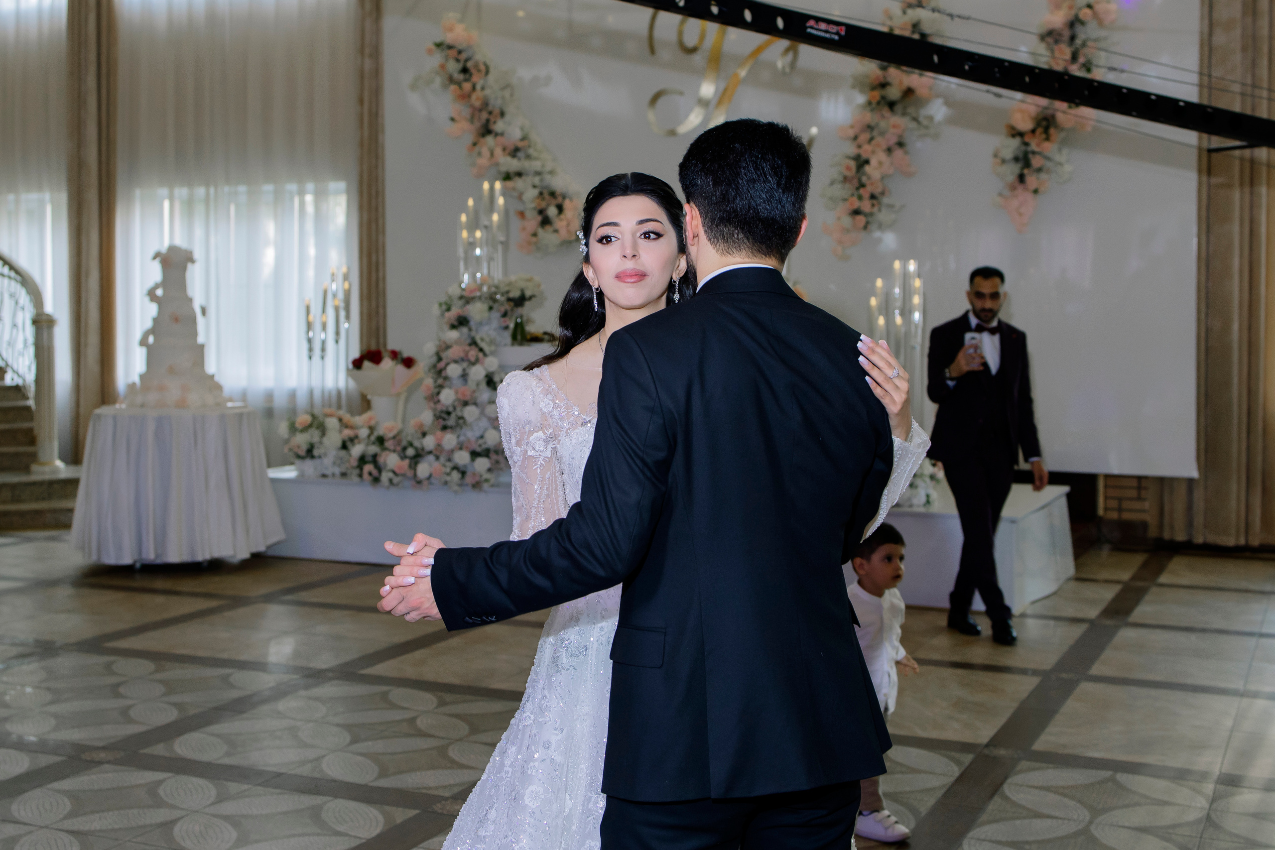 Свадьба Азербайджанская Гейсар  & Сабина. Свадебный фотограф в Новосибирске Лидия Александровна