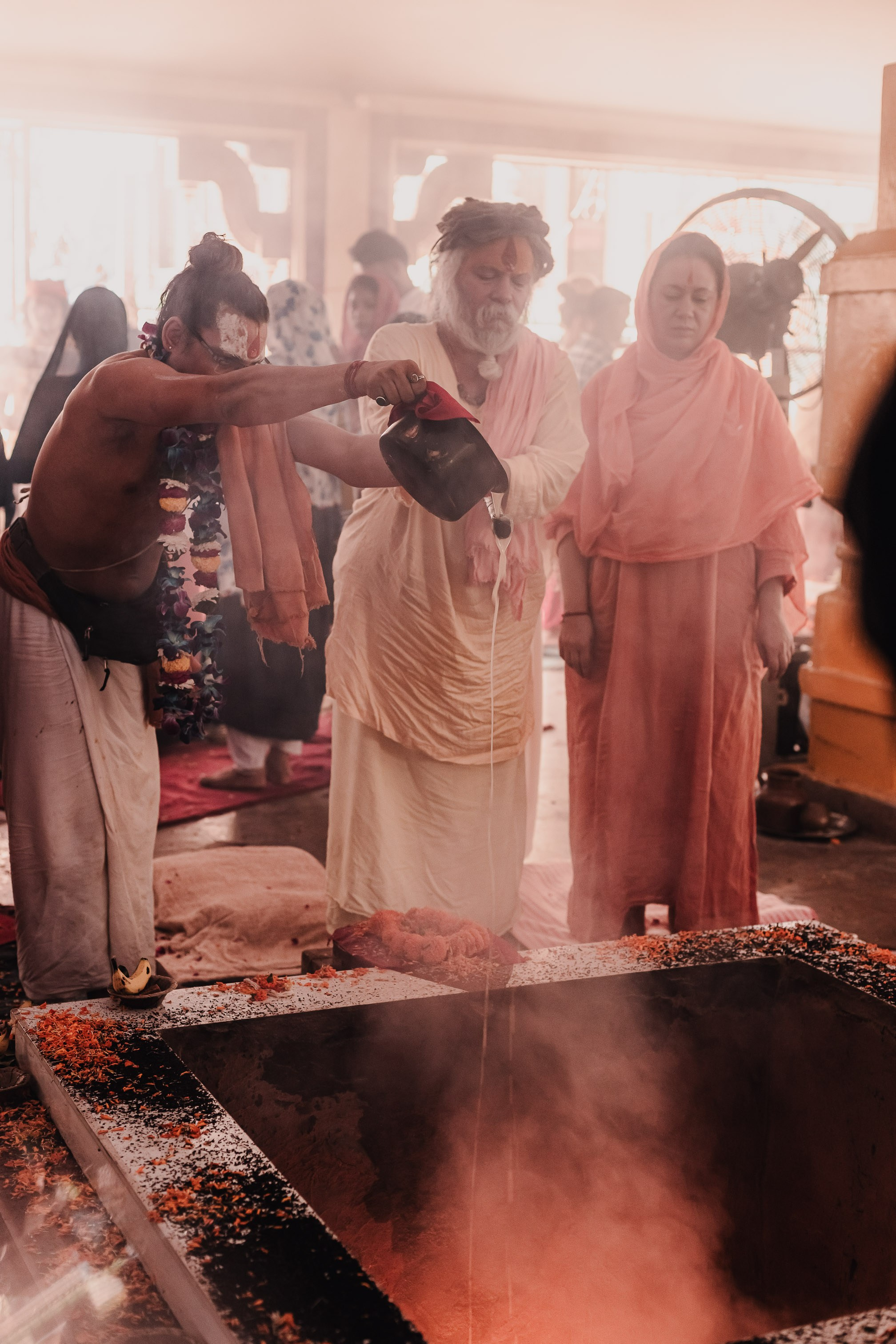 Navaratri yajna at Devraha Baba Ji ashram. Мариам Багдасарян