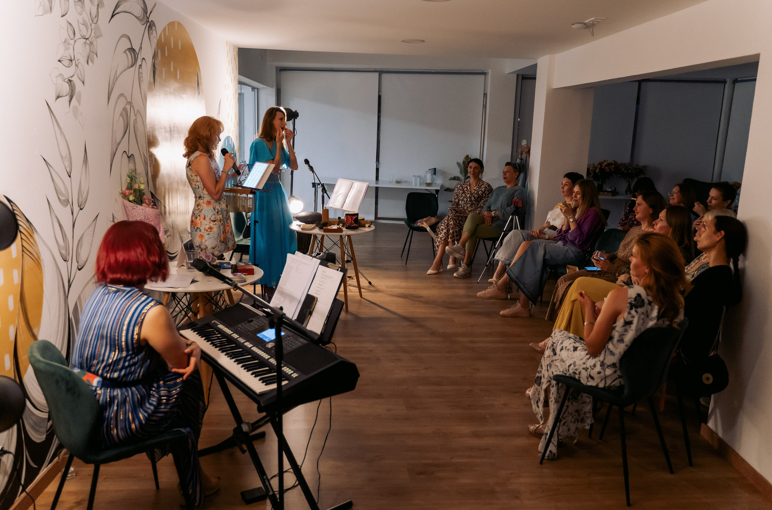 Литературный вечер в Никосии. Свадебный и семейный фотограф Ирина Чернова