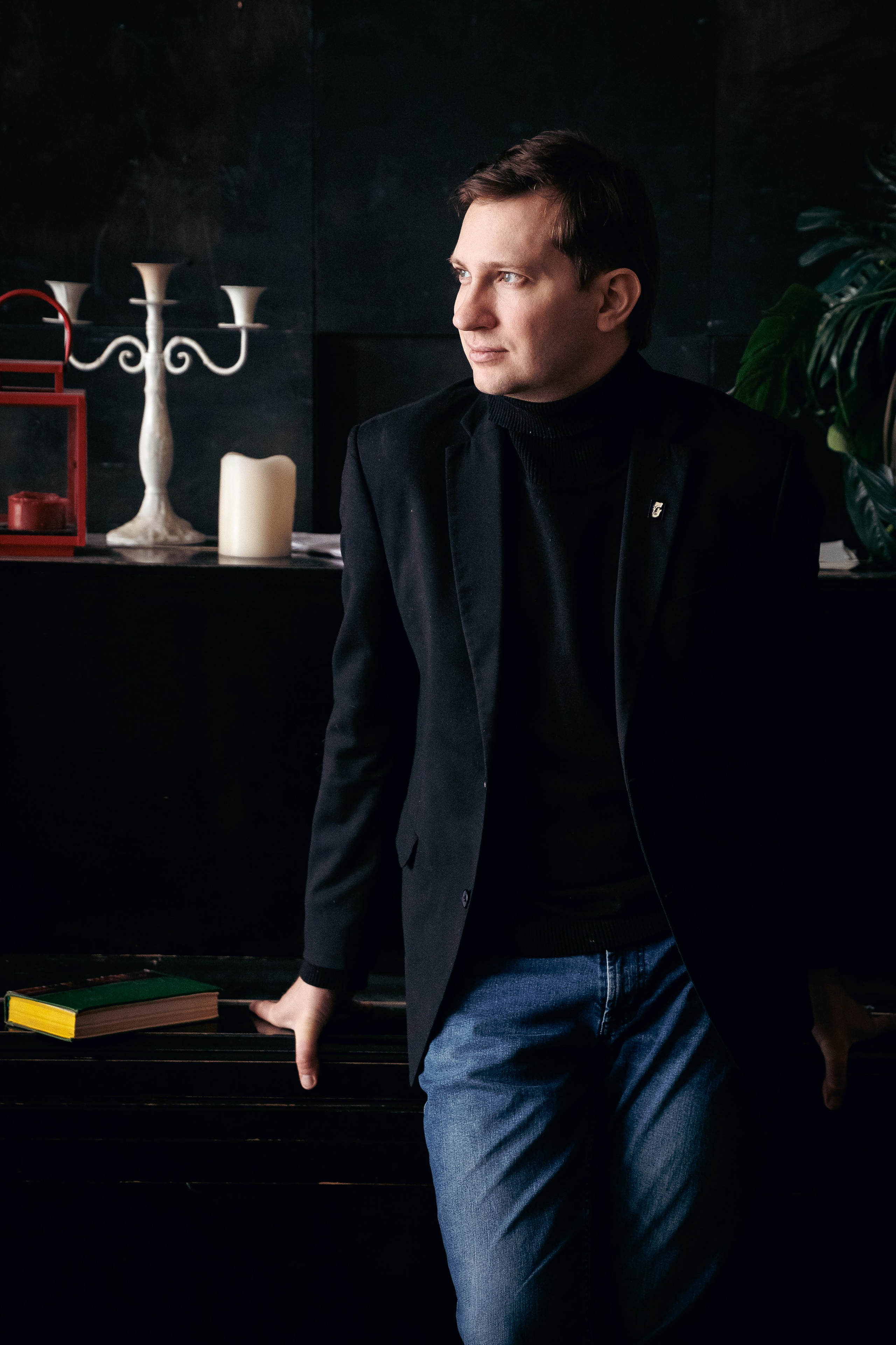 Александр Назаров