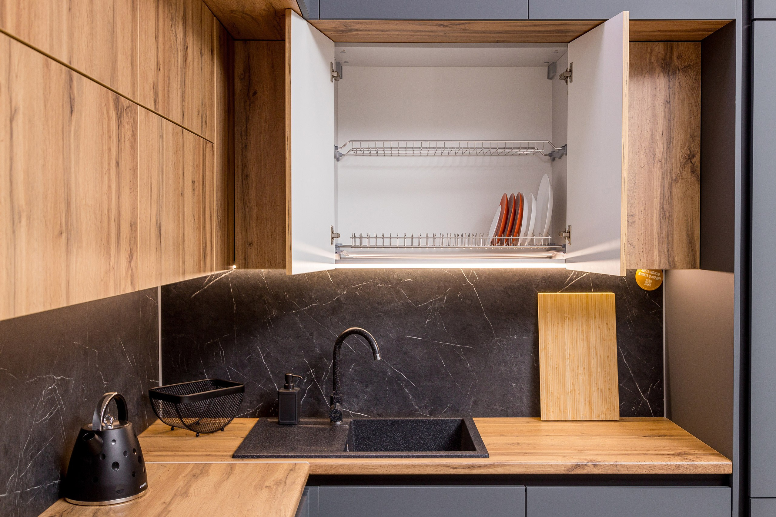 Kitchen salon. Interior photographer Vitalii in Portland and Vancouver