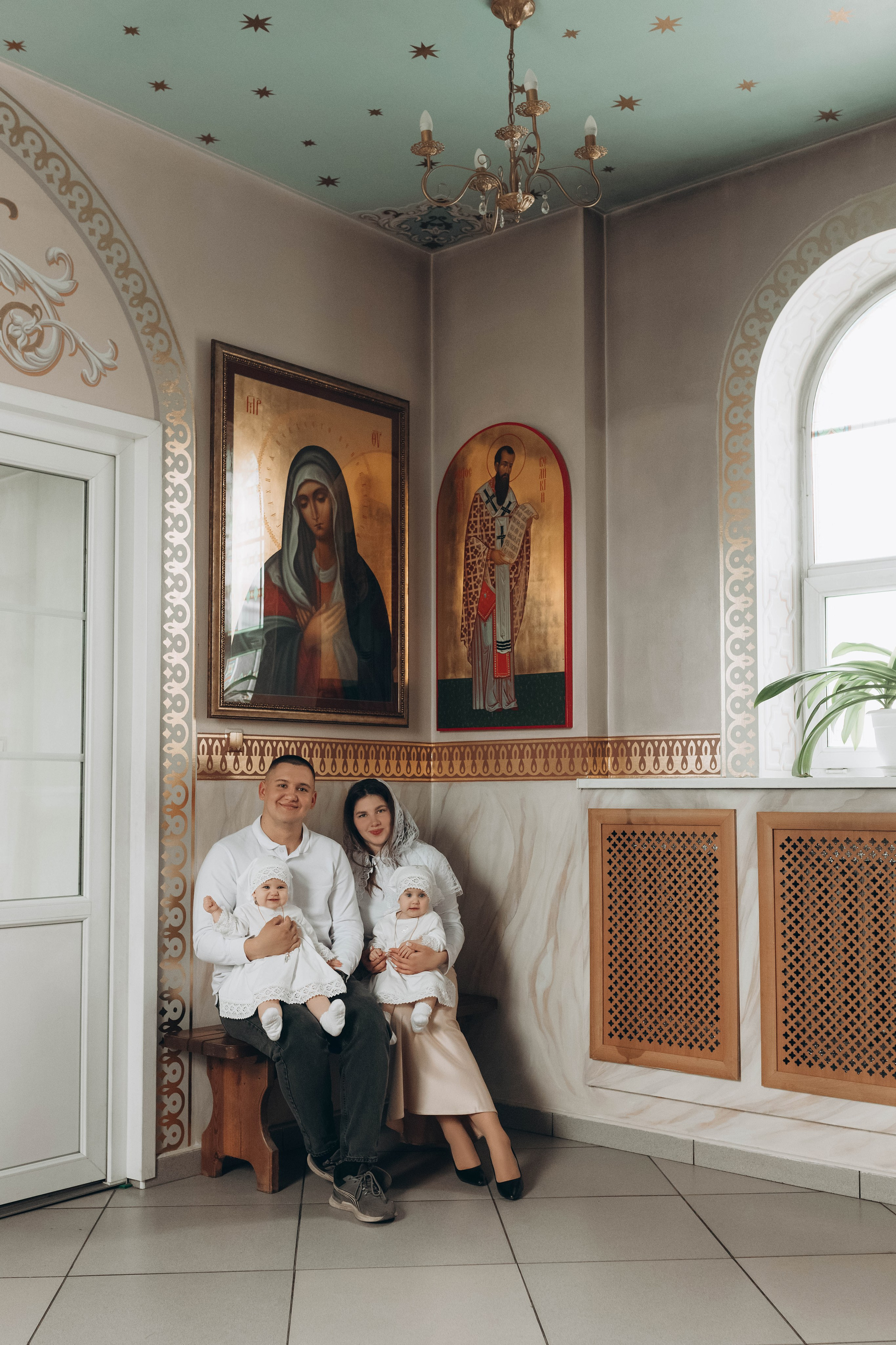 Таинство крещения Анюты и Есении. Фотограф в городе Сальск
