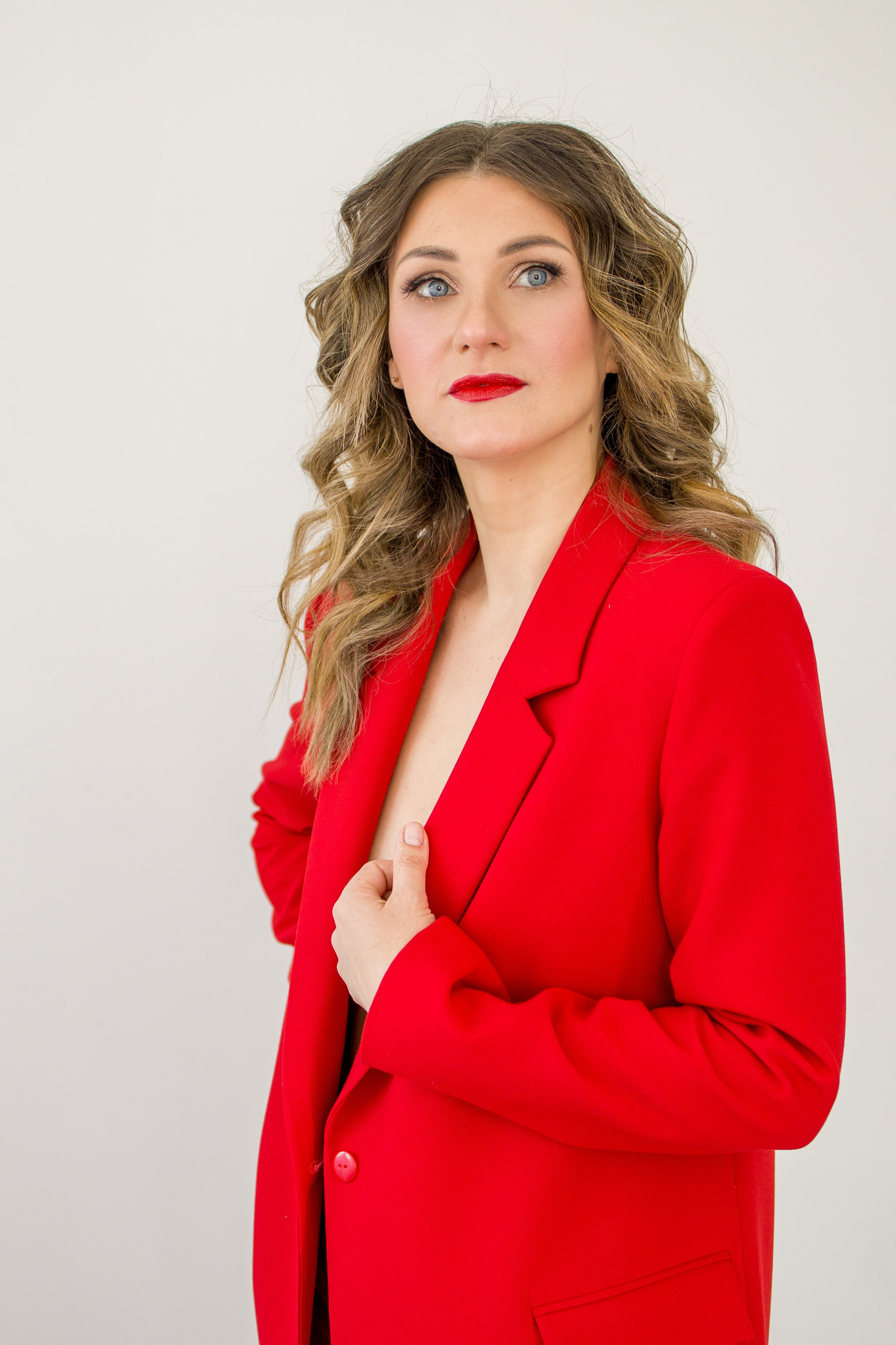 Lady in red. Художественная фотография