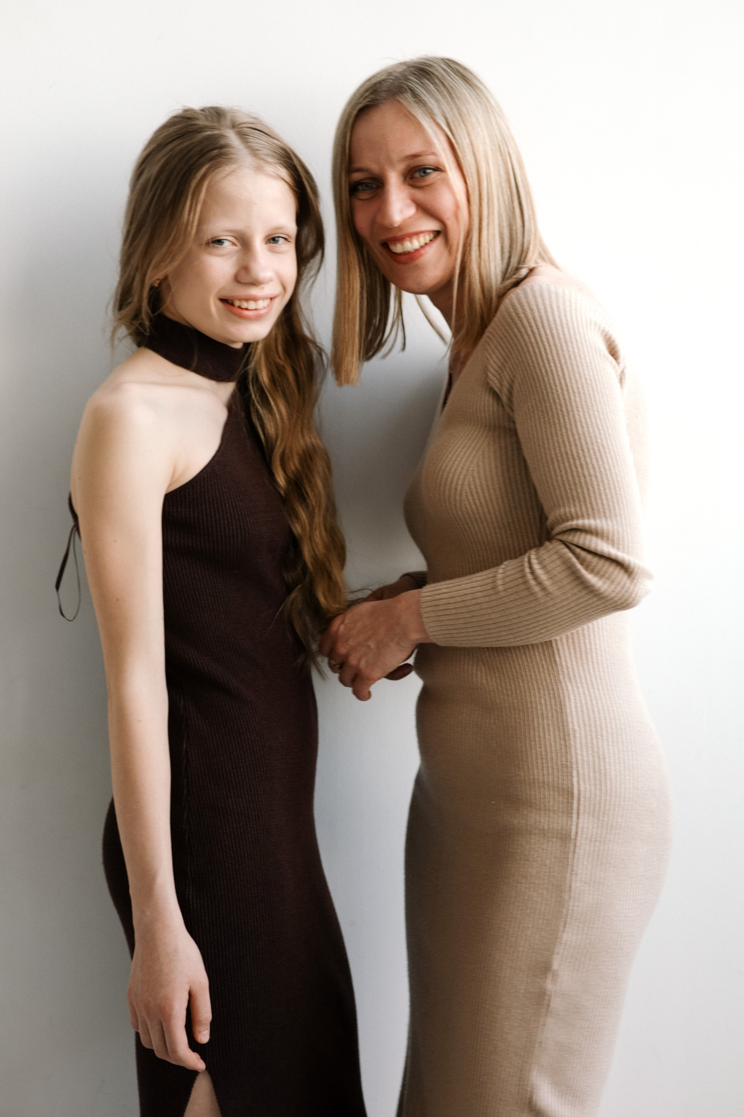 Света и Маша. Алёна Стерхова — Предметный и портретный фотограф. Ижевск