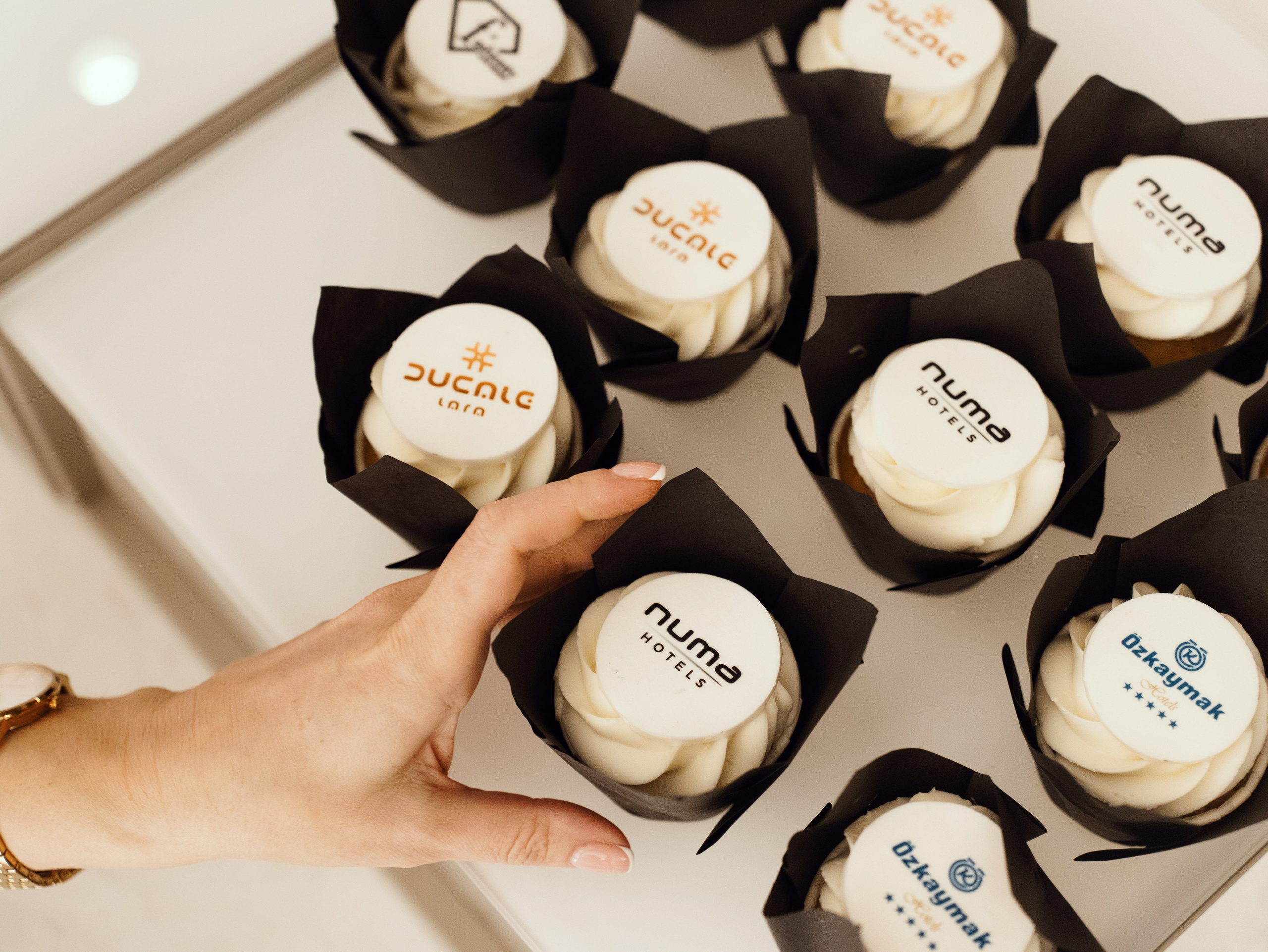 Coral Travel (road show). ФОТОГРАФ ИВАН СЕЛИВАНОВ