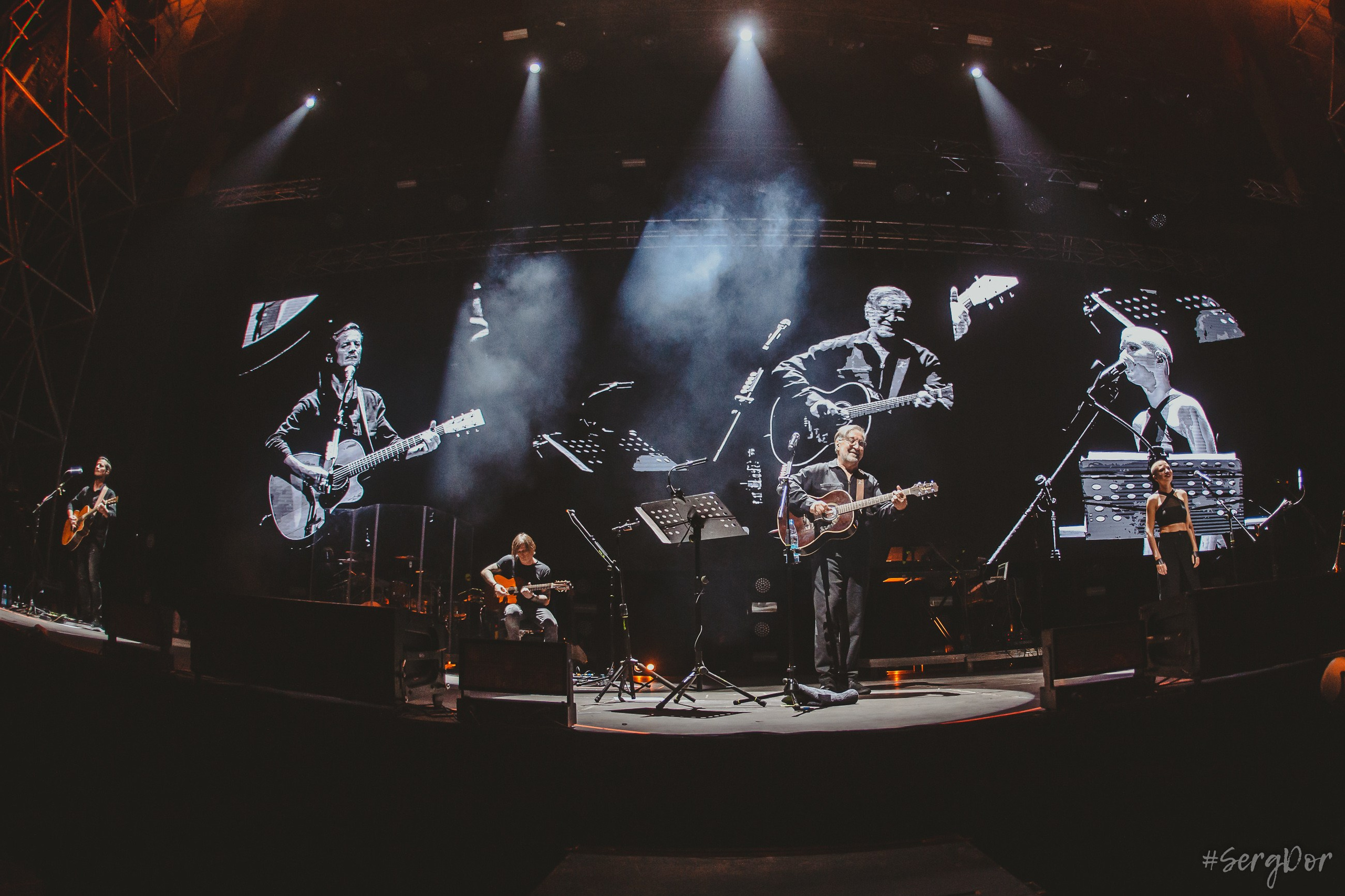 ДДТ, DDT, Ереван, 03.11.2024, СКК, Спортивно-концертный комплекс имени Карена Демирчяна, Երևան, Армения, большой концерт, 3 ноября 2024 года, Юрий Шевчук, SergDor, #SergDor