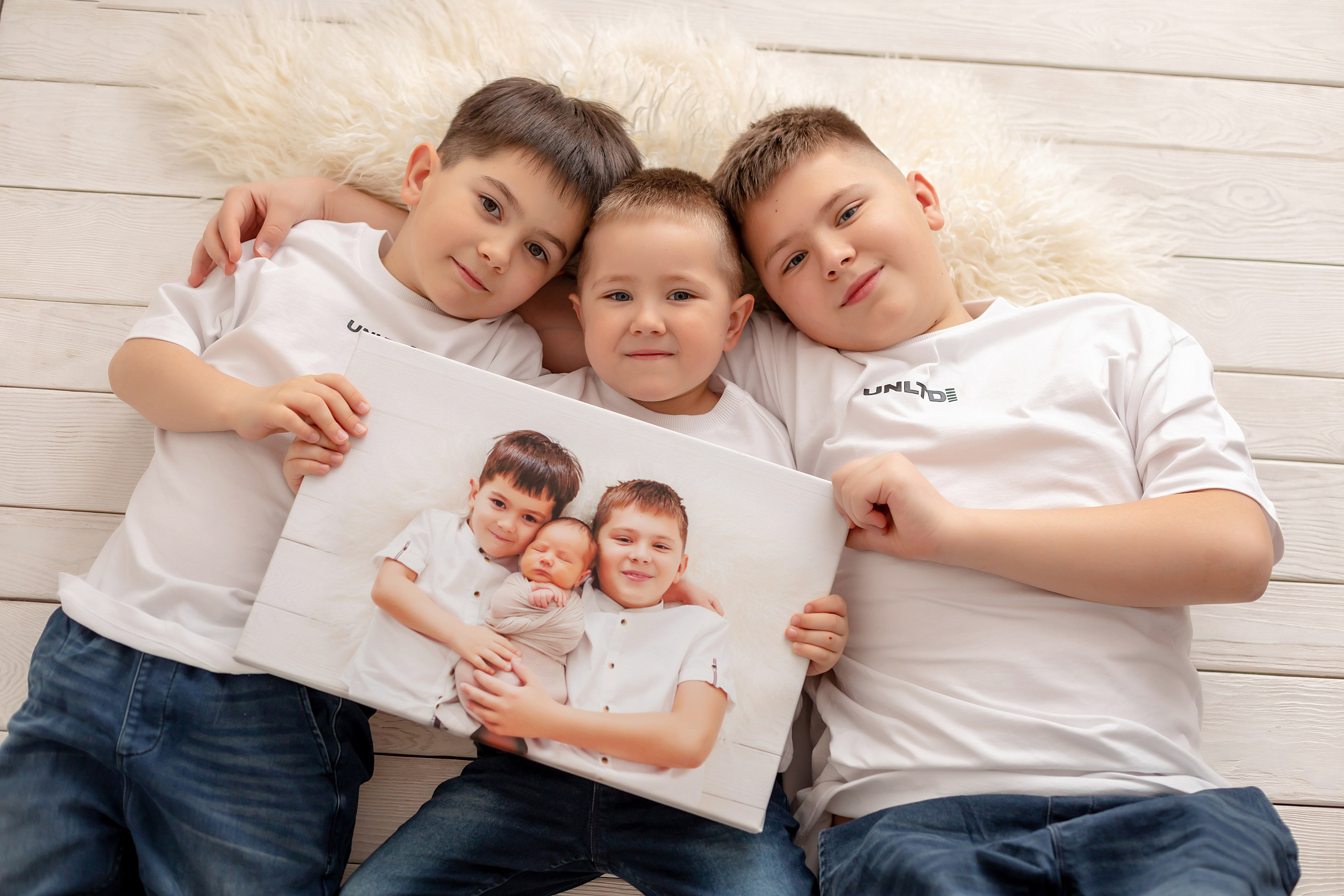 Фотопроекты. Фотограф новорожденных в Тюмени