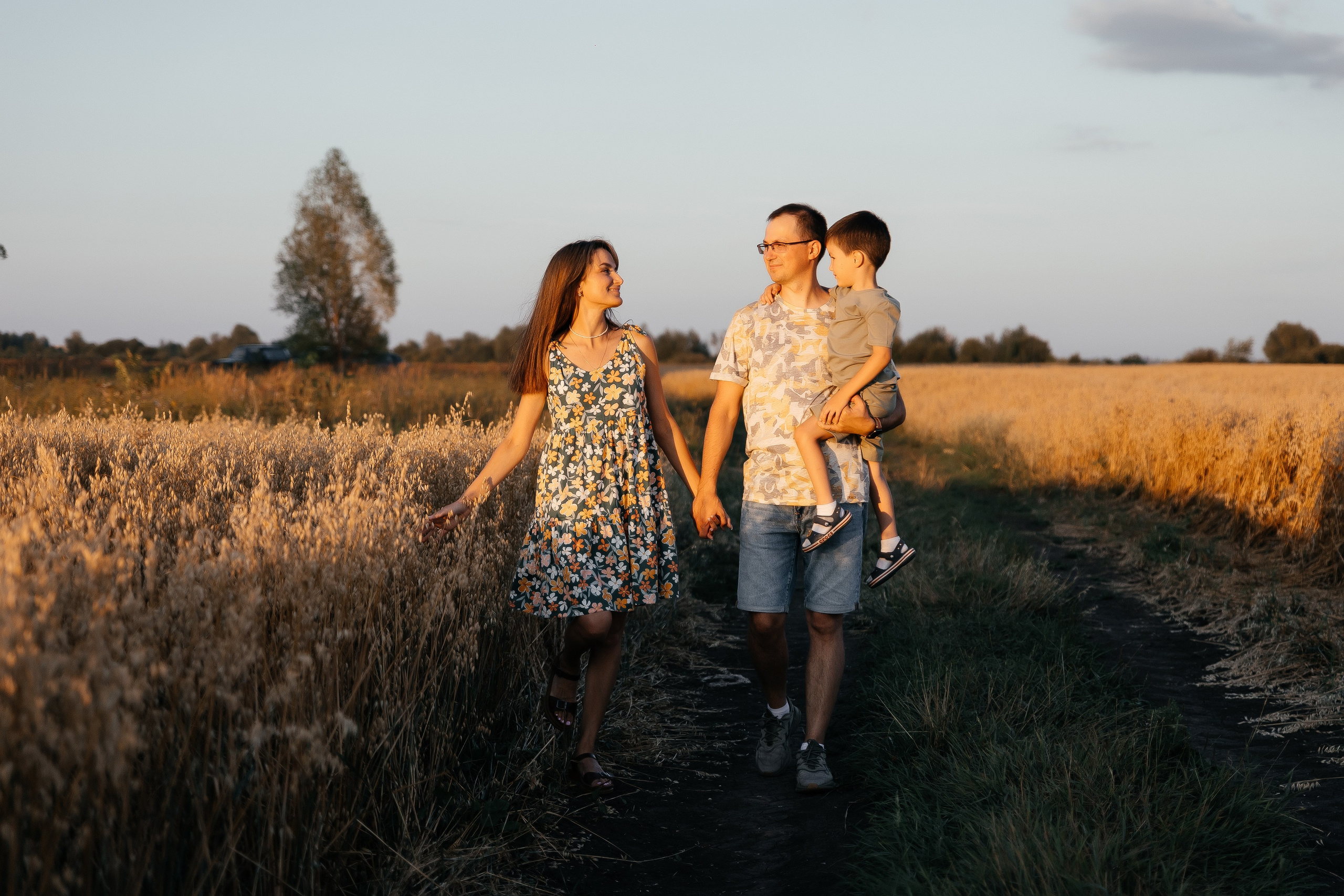 Семейная фотосессия. Ваш самый лучший фотограф!