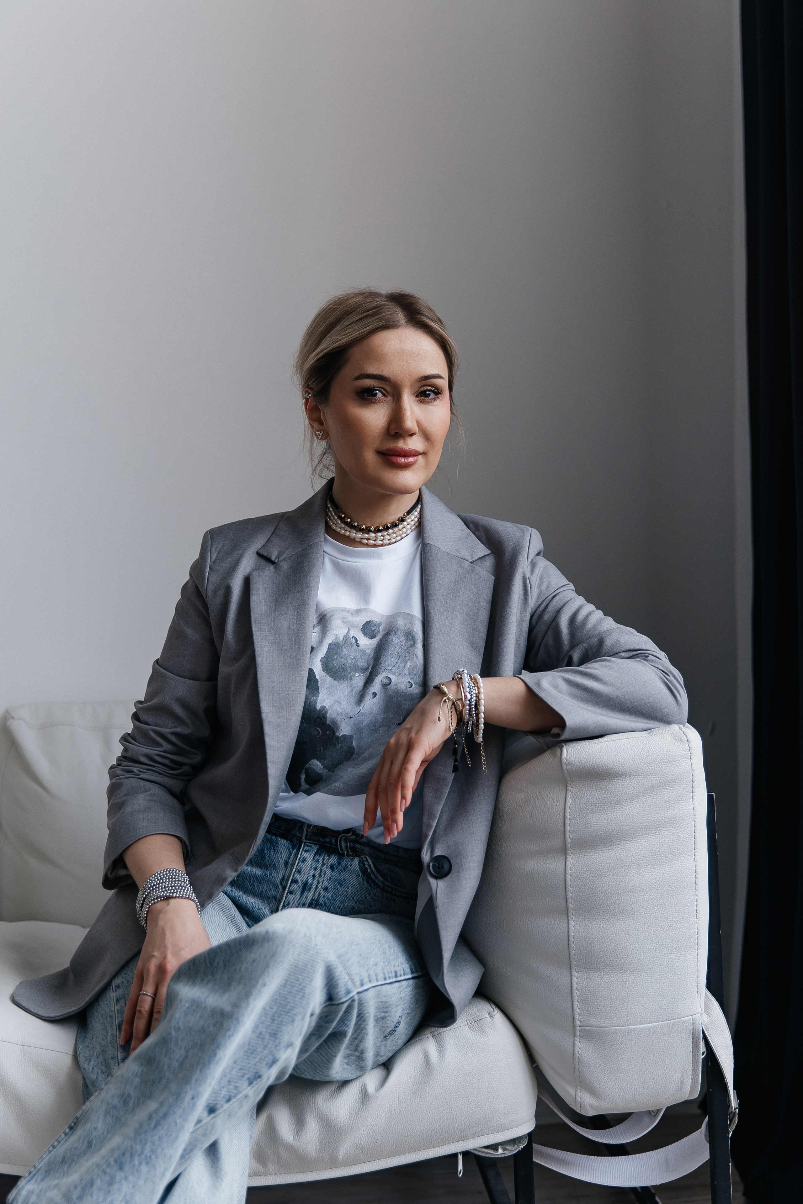 Фотосессия для сайта художницы. Свадебный фотограф в Москве Виктория Арехова