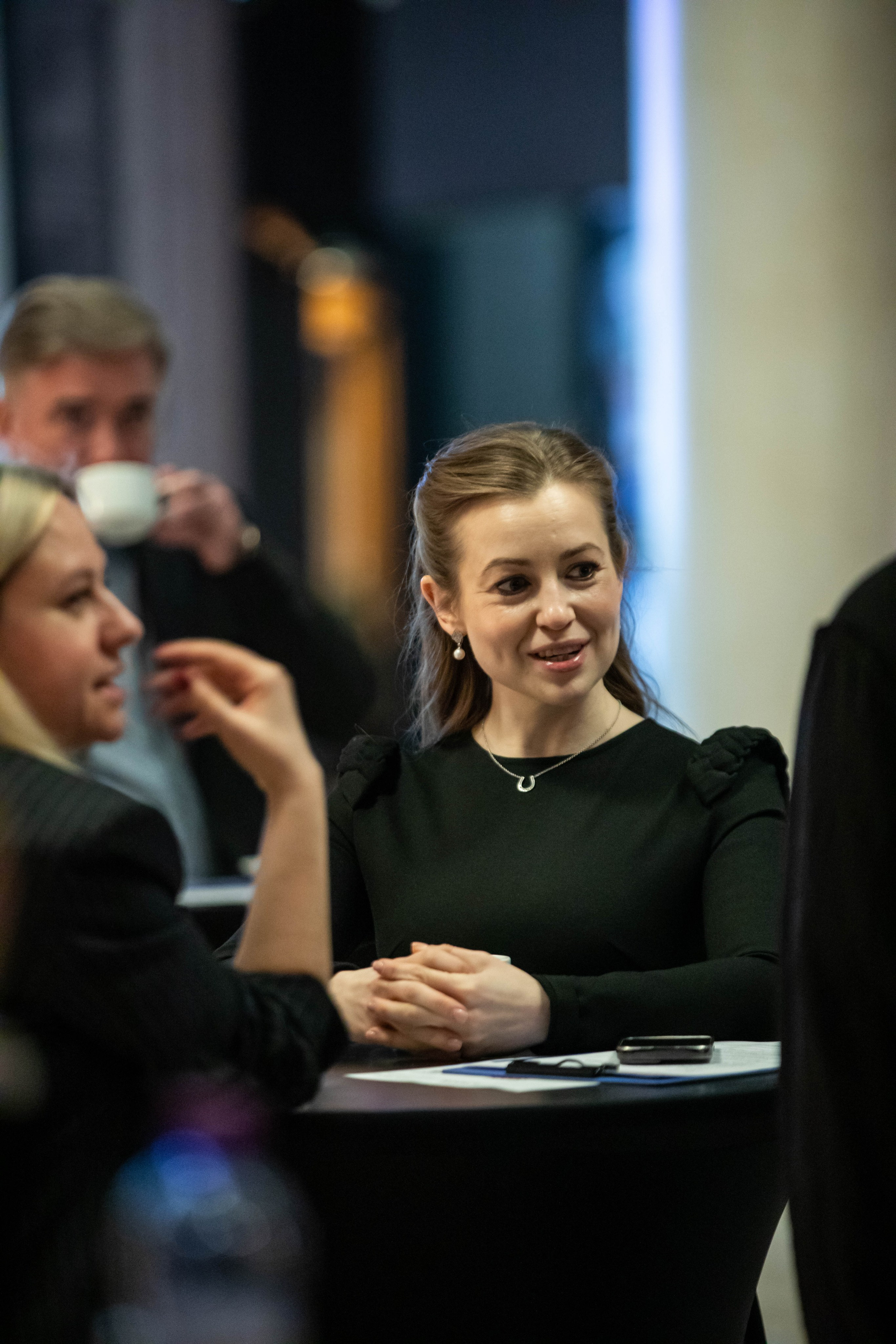 Встреча Женского клуба Коммерсантъ. Репортажный фотограф в Москве Зуйко Оксана