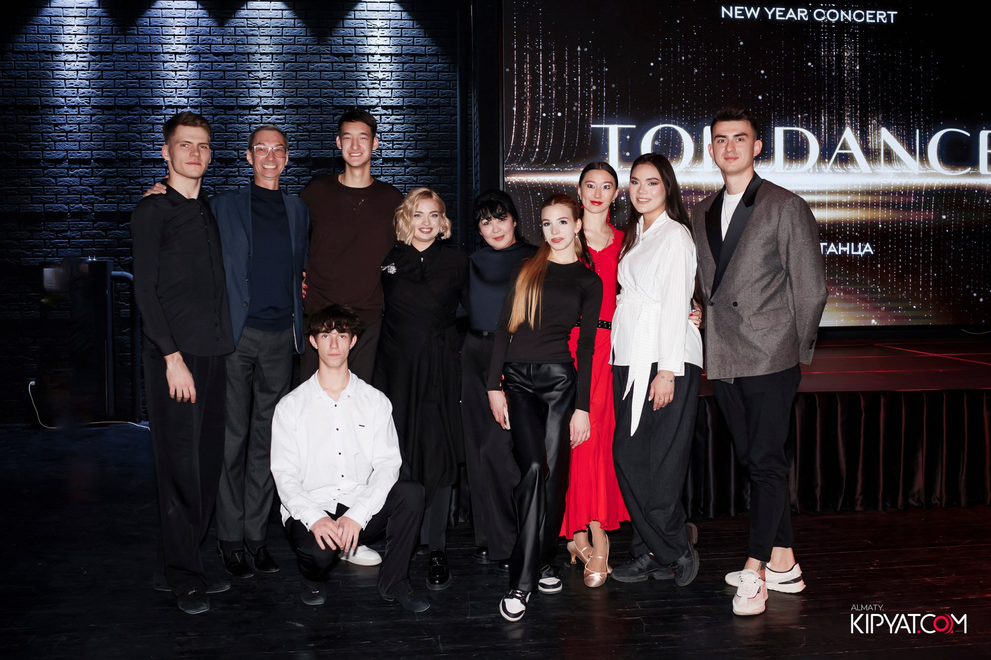 НОВОГОДНИЙ КОНЦЕРТ ШКОЛЫ ТАНЦА TOP DANCE. КИПЯТКОМ АЛМАТЫ! Фотосъемка мероприятий в Алматы