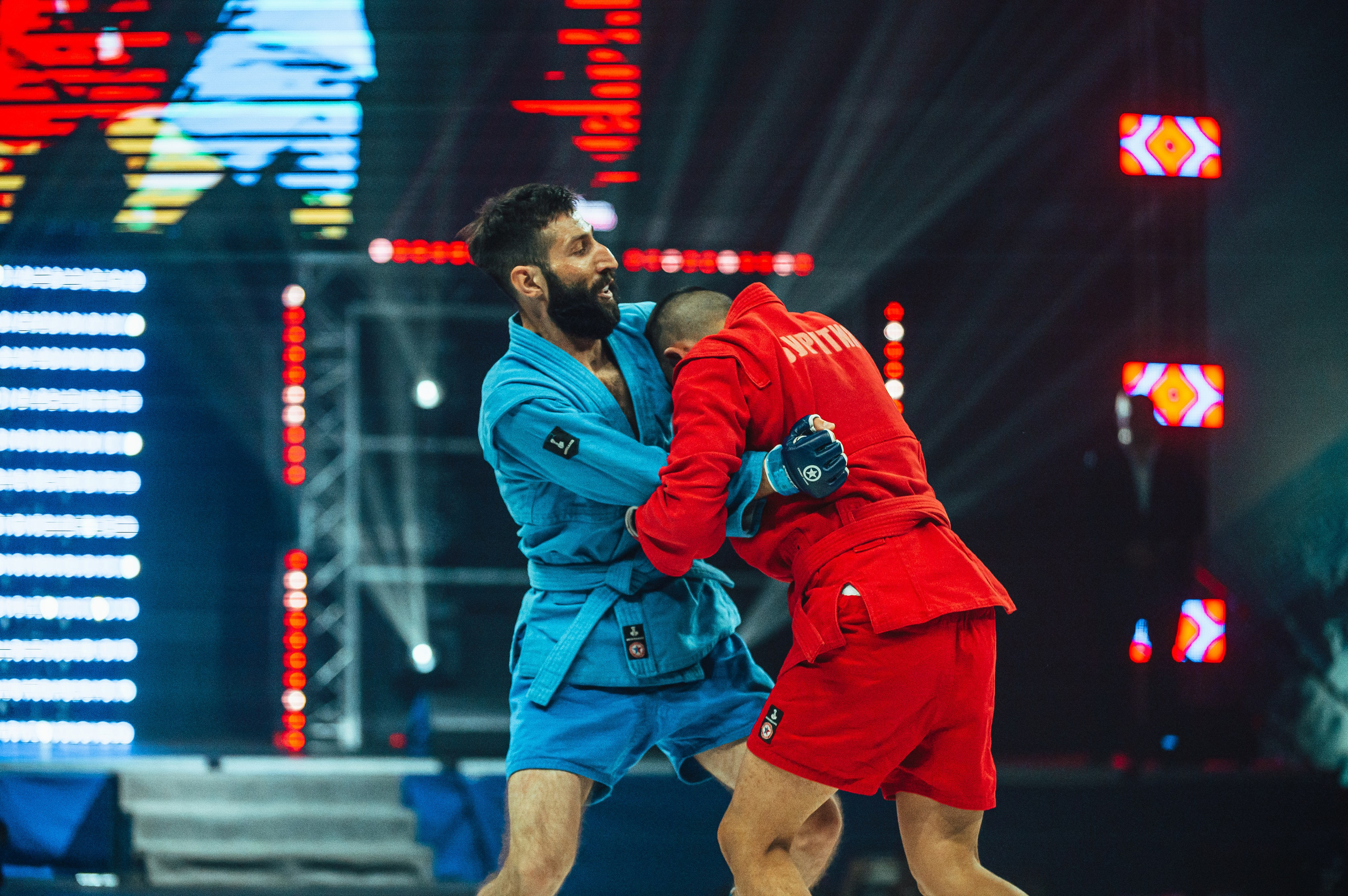 Бой БЛОГЕРА Стаса Сухорукова «ФСК». Свадебная и концептуальная фотография в городе Улан-Удэ