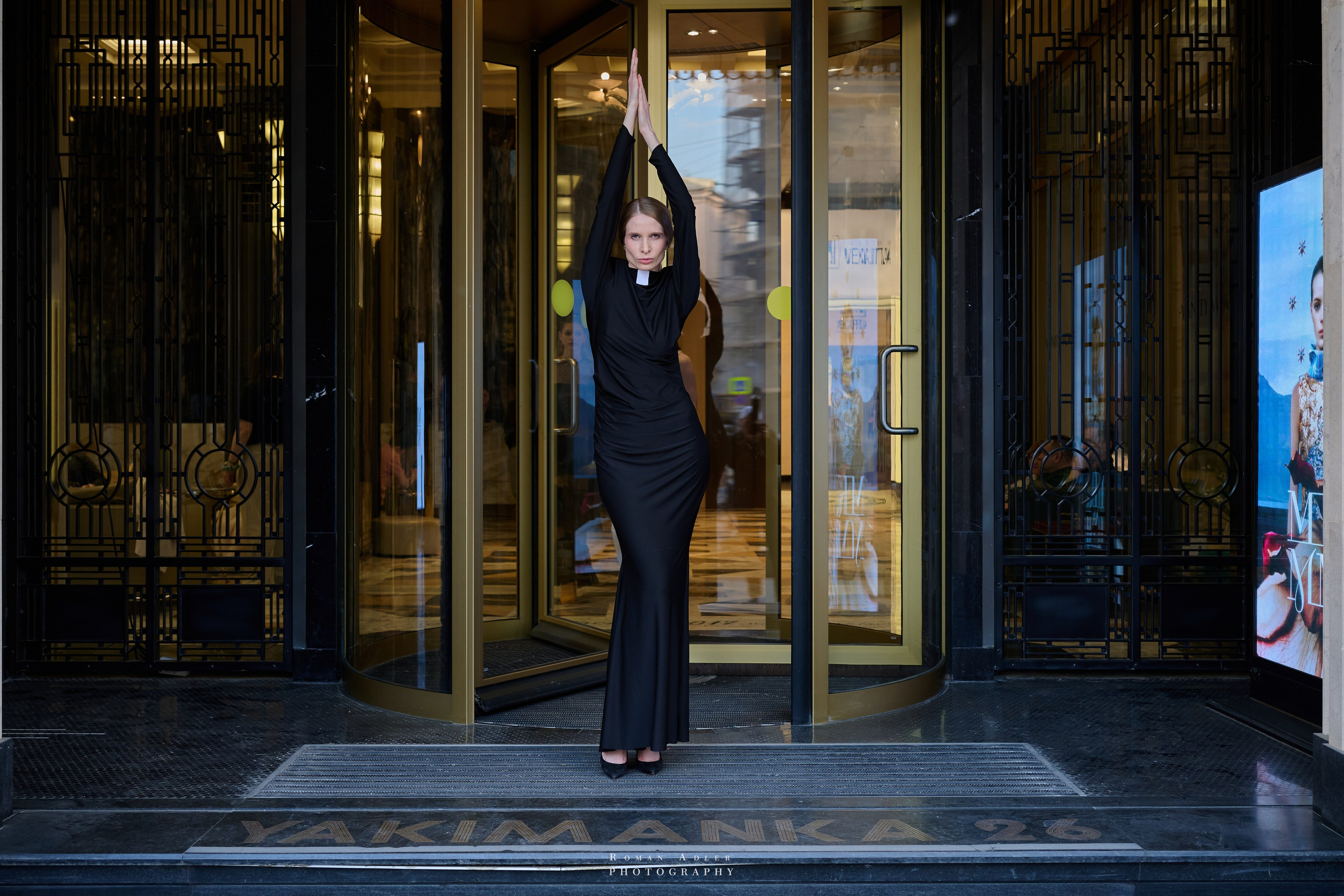 Фотосессия с Сaroline Ertmann. Фотограф Роман Адлер