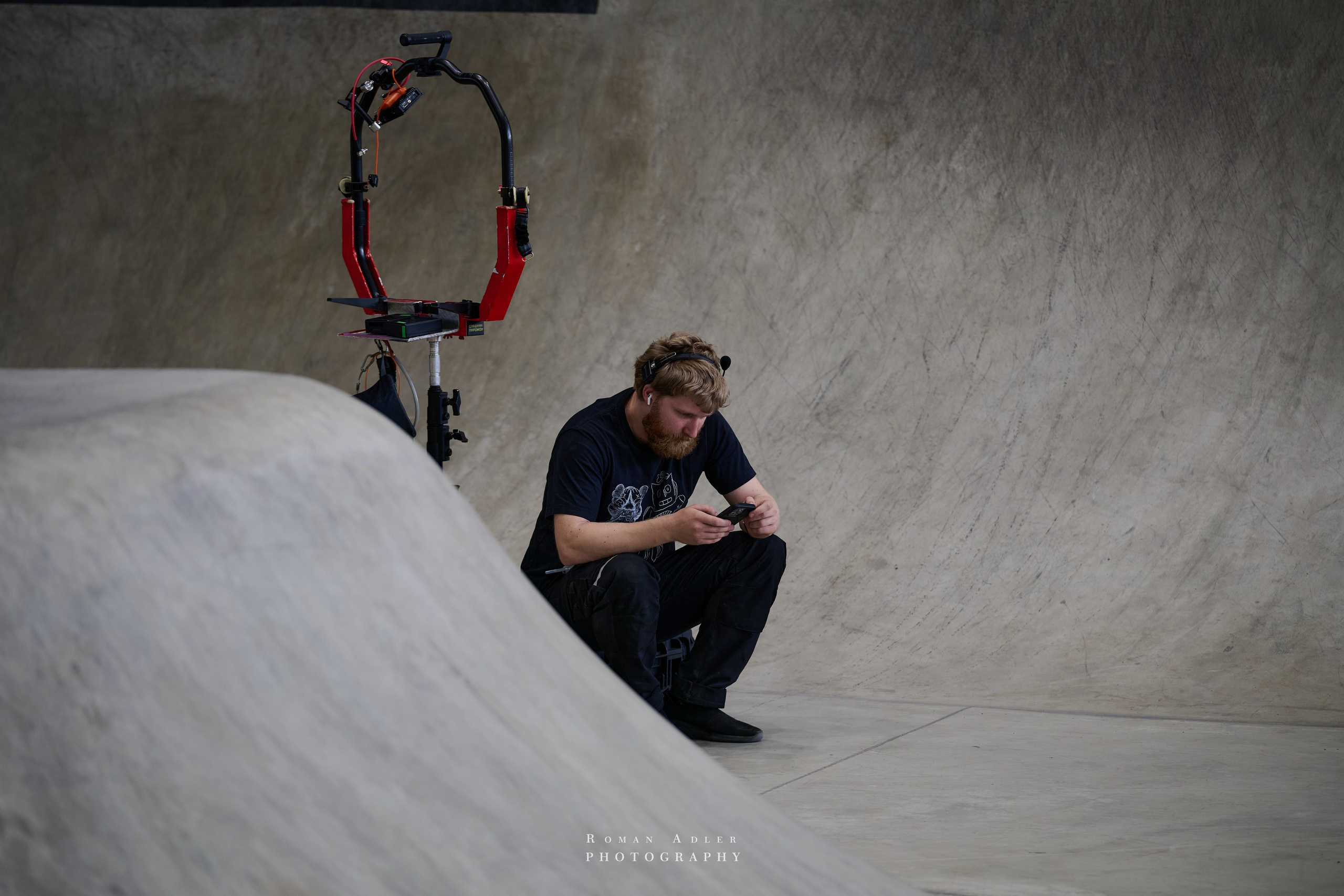 Репортаж со съёмок фильма «Своя в доску». Фотограф Роман Адлер