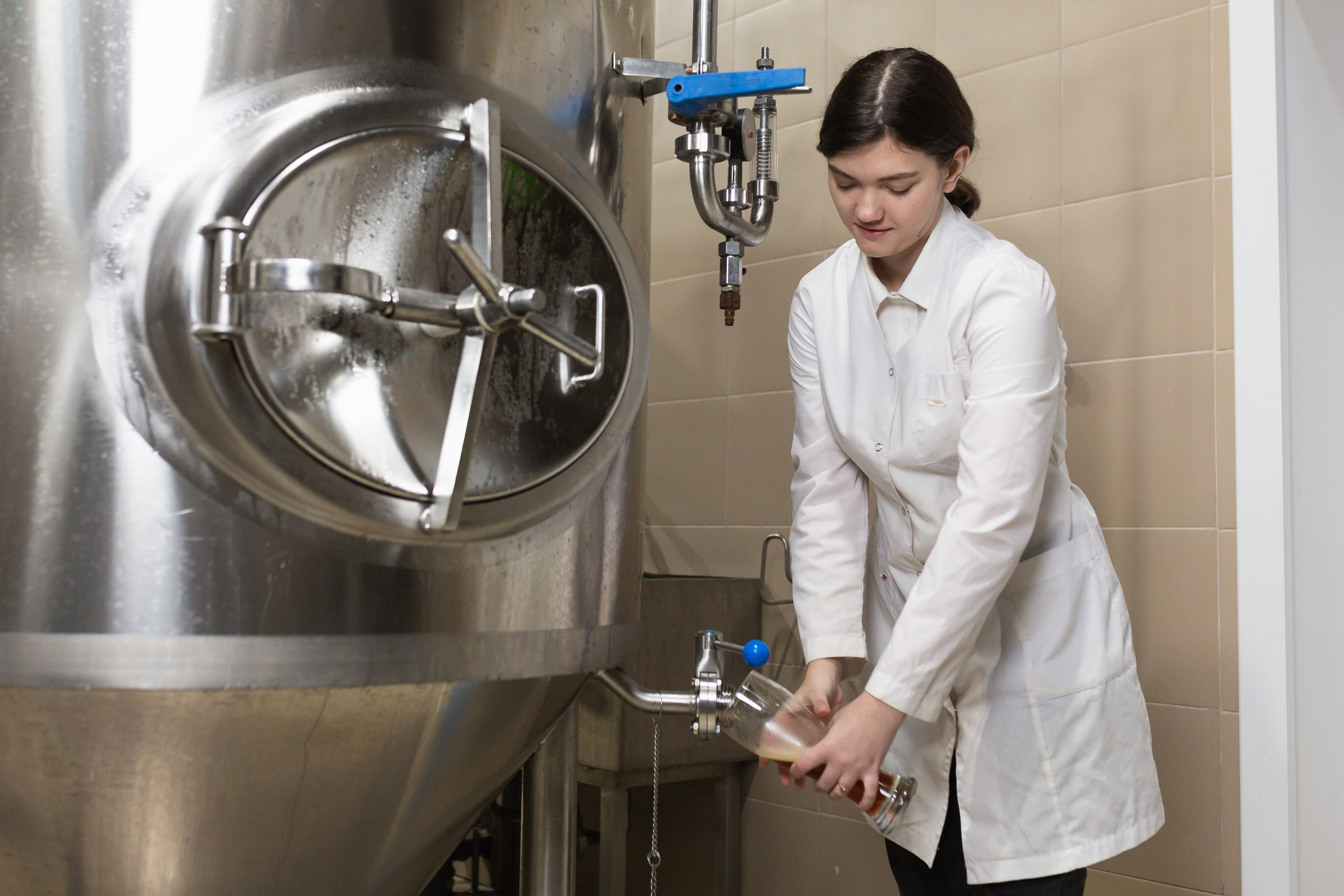 Фотографии с производства. Roman — Репортажный фотограф в Новосибирске