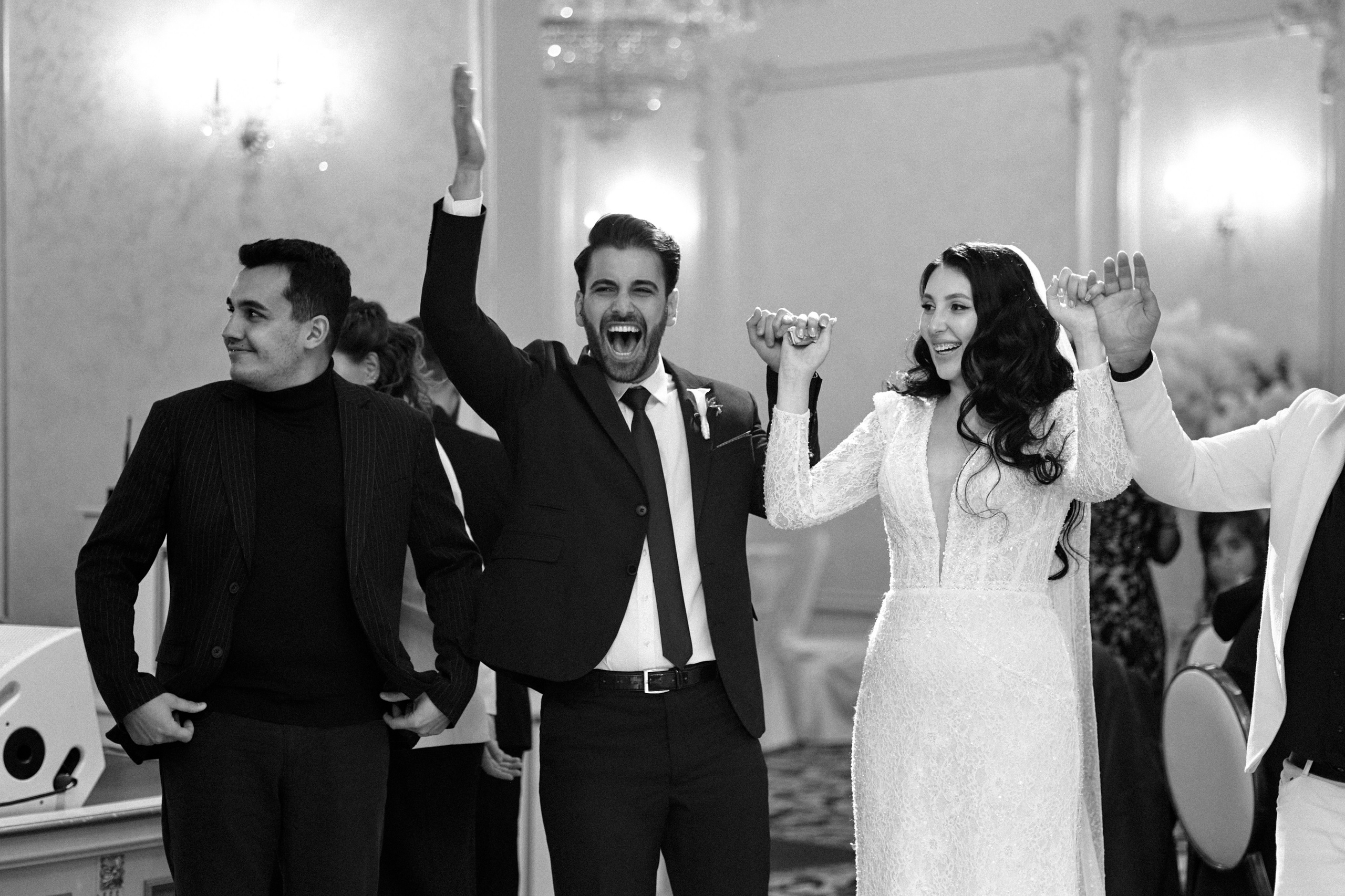 Зульфикар & Татьяна. Сестры Карабаза. Фотографы и ретушеры в Москве и Санкт-Петербурге