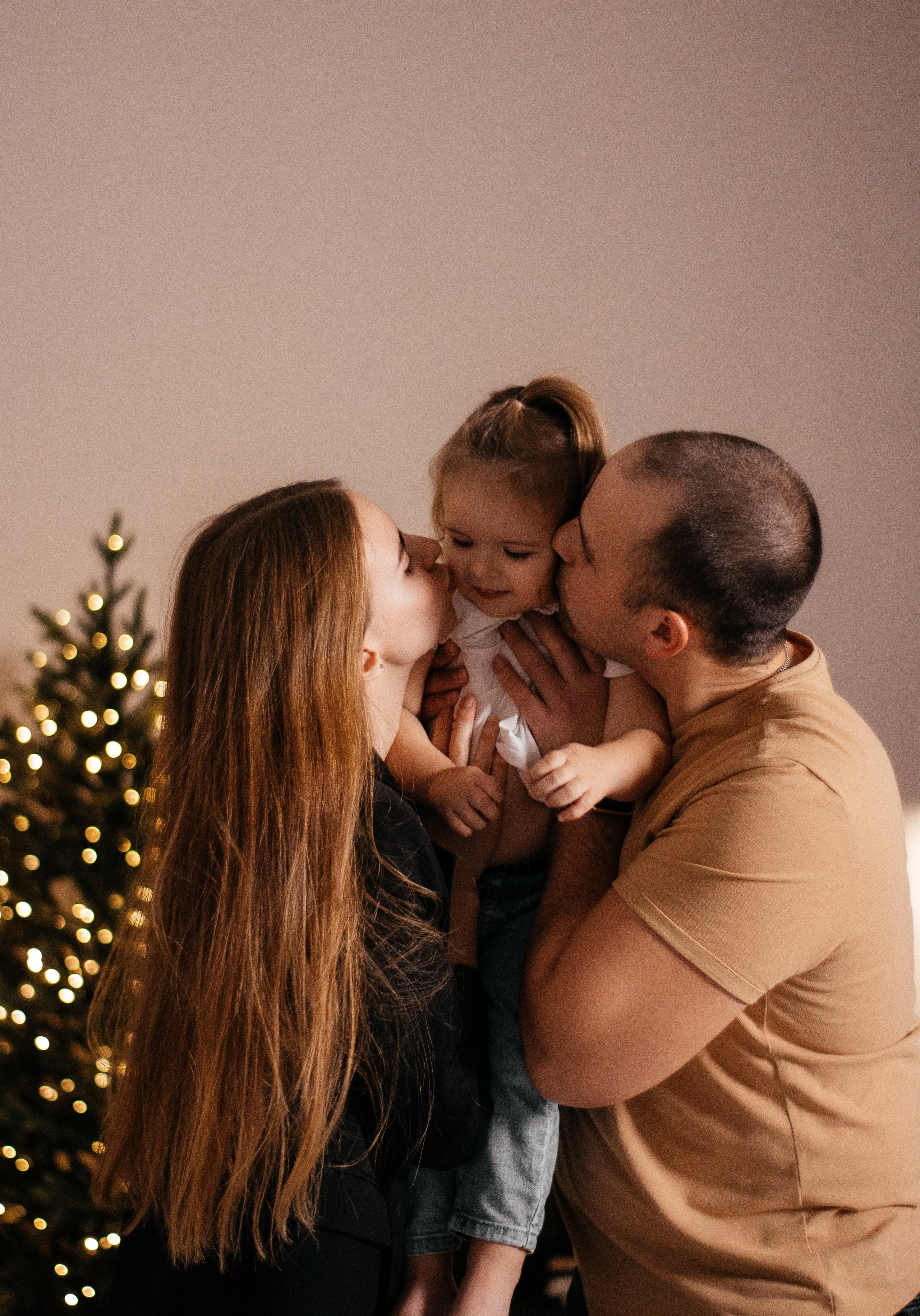 Арина, Никита и Василиса. Свадебный и семейный фотограф Татьяна Нуякшева Новоалтайск — Барнаул