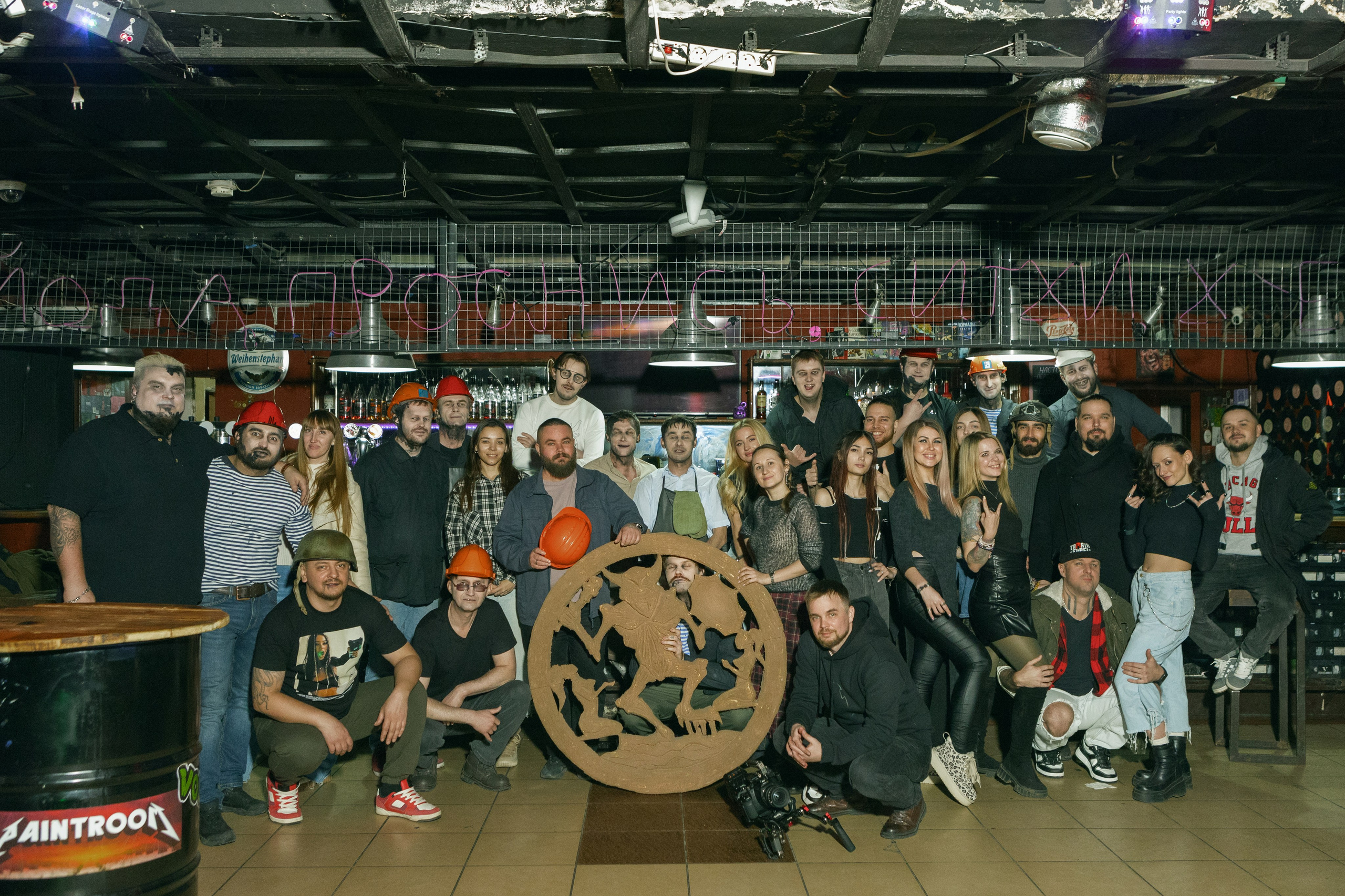 Бэкстейдж со съёмок фильма «Третья смена». Фотограф Александр Закадычный | Таганрог