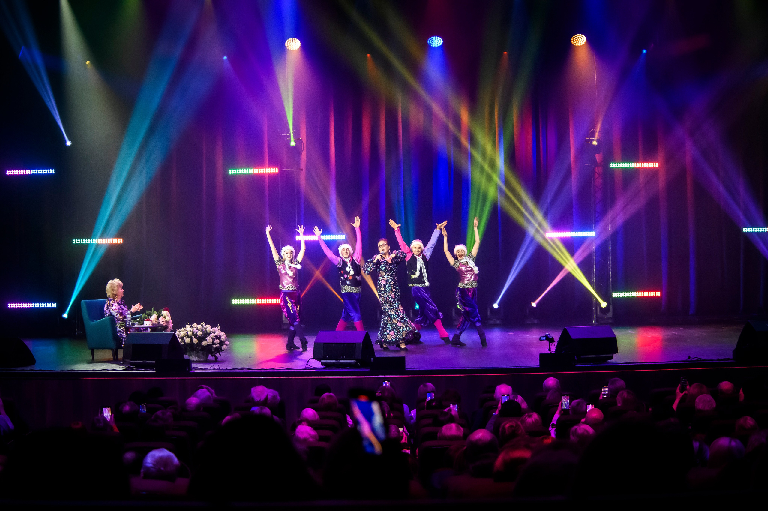 Лариса Рубальская — КЗ «Москва», Остров мечты. Бренд-фотограф для экспертов и блогеров в Москве Влада Горбовская