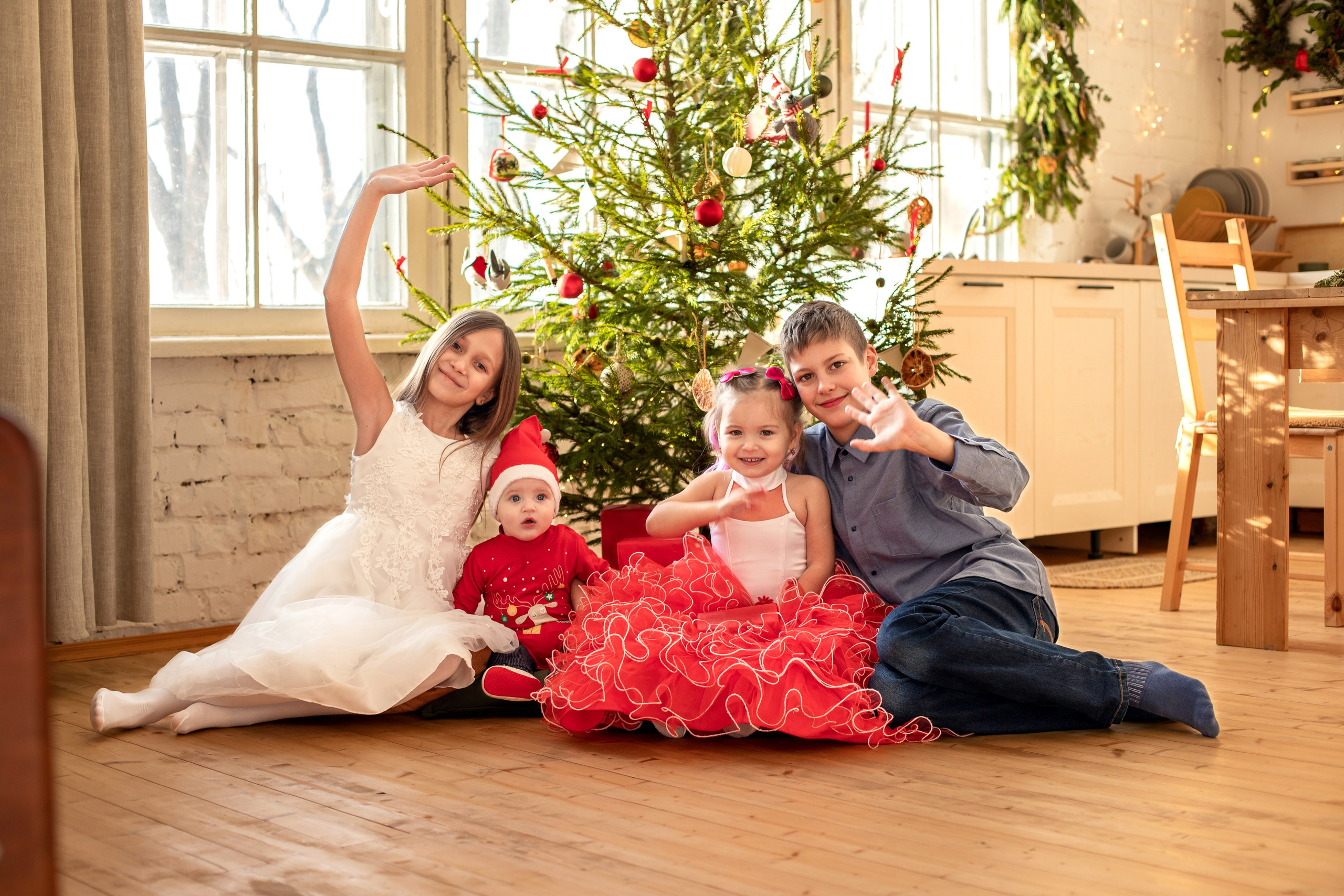 Новогодняя семейная съемка в Loft potolok. Семейный и детский фотограф в Краснодаре Ирина Лаврецкая