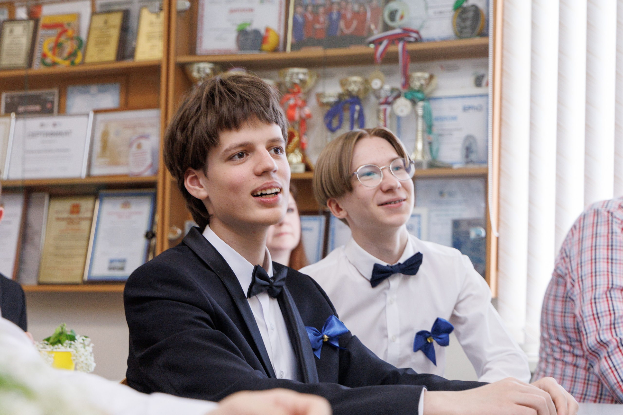 Последний звонок 9 гимназия. Фотостудия «Стрекоза»