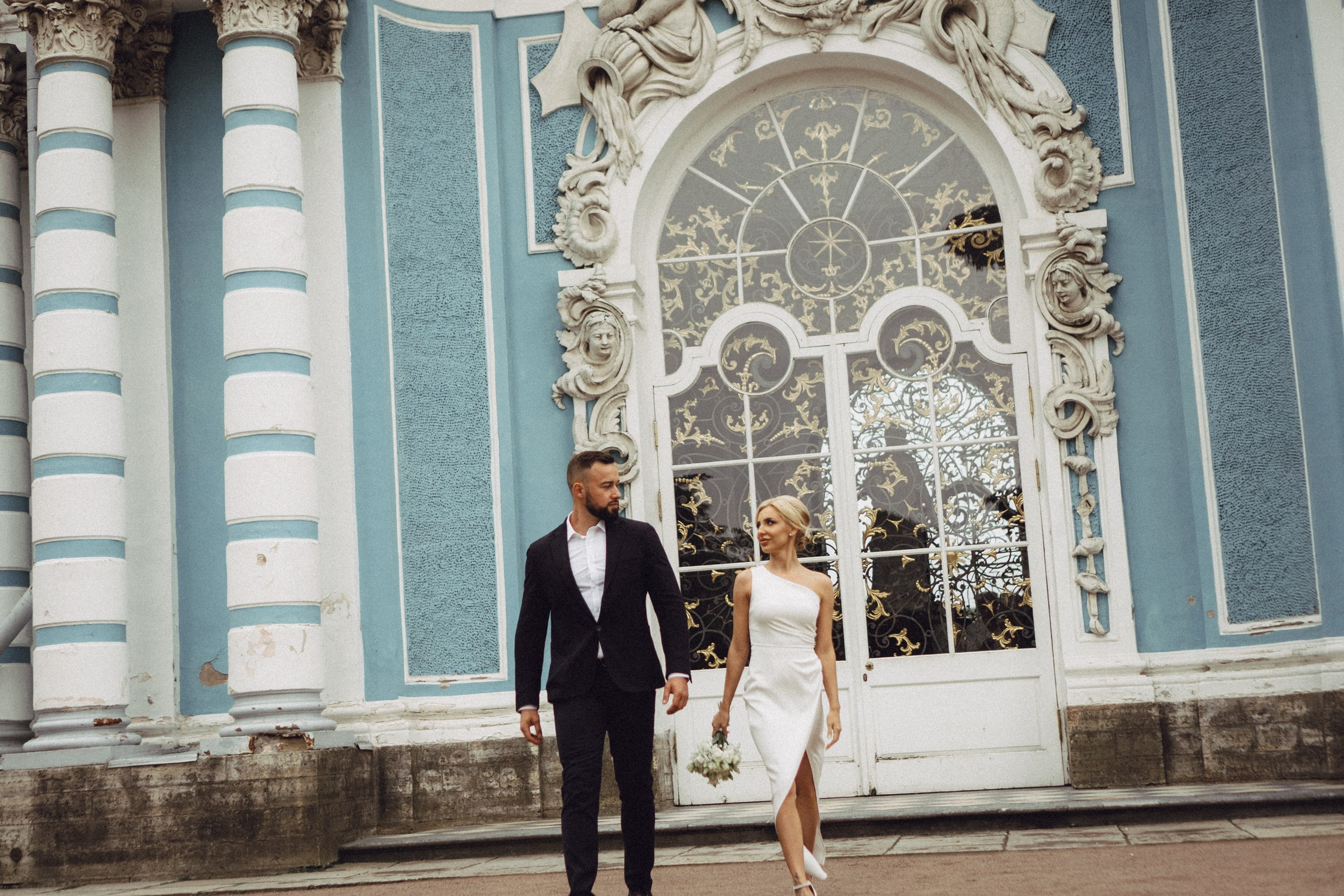 СВАДЕБНАЯ ИСТОРИЯ В ГОРОДЕ ПУШКИН ВОЗЛЕ ЕКАТЕРИНИНСКОГО ДВОРЦА И В ПАРКЕ. Профессиональный фотограф, Санкт-Петербург — Виктория Богомолова