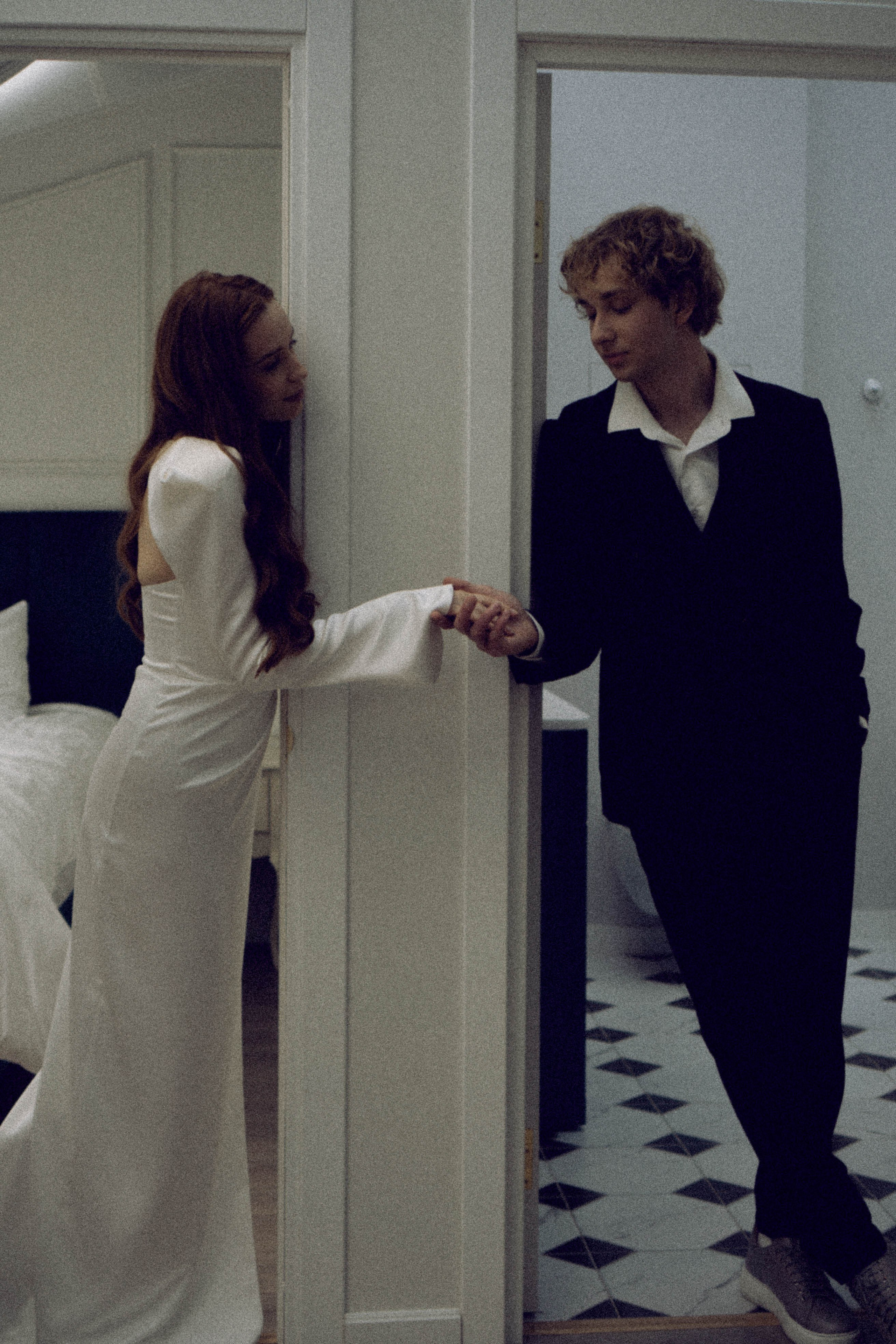 СВАДЕБНАЯ СЬЕМКА В ОТЕЛЕ. СБОРЫ ЖЕНИХА И НЕВЕСТЫ И ТАКЖЕ ТОР И ПОДГОТОВКА К ПРОГУЛКЕ. Профессиональный фотограф, Санкт-Петербург — Виктория Богомолова