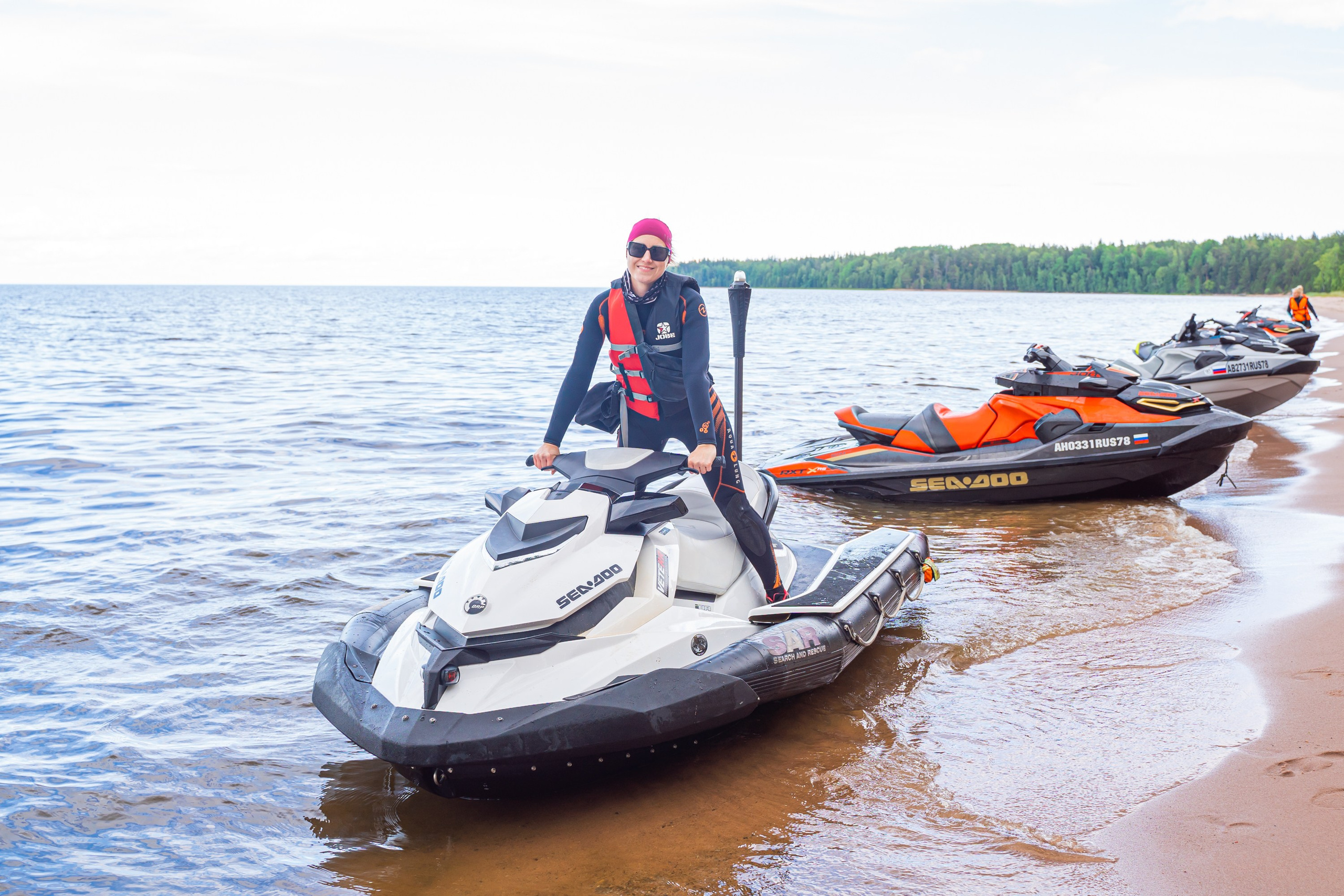 Гидровыезд в Коневский мужской монастырь. Свадебный, семейный, портретный, репортажный фотограф в Санкт-Петербурге