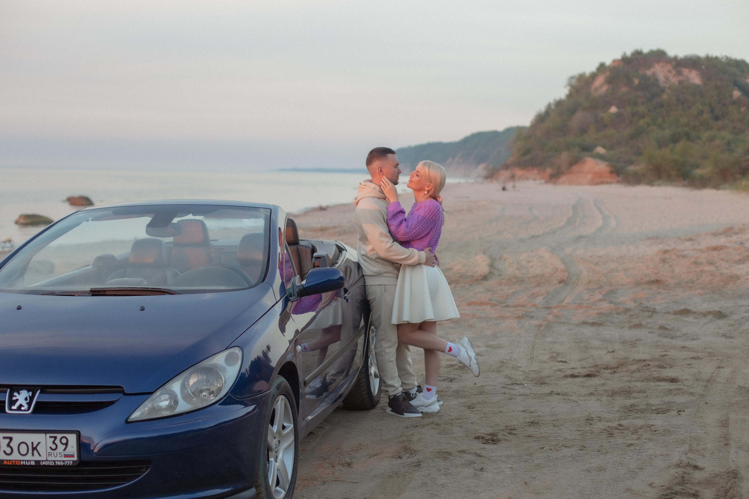 Витя и Ульяна. На берегу моря. Фотограф в Калининграде Решетникова Алина
