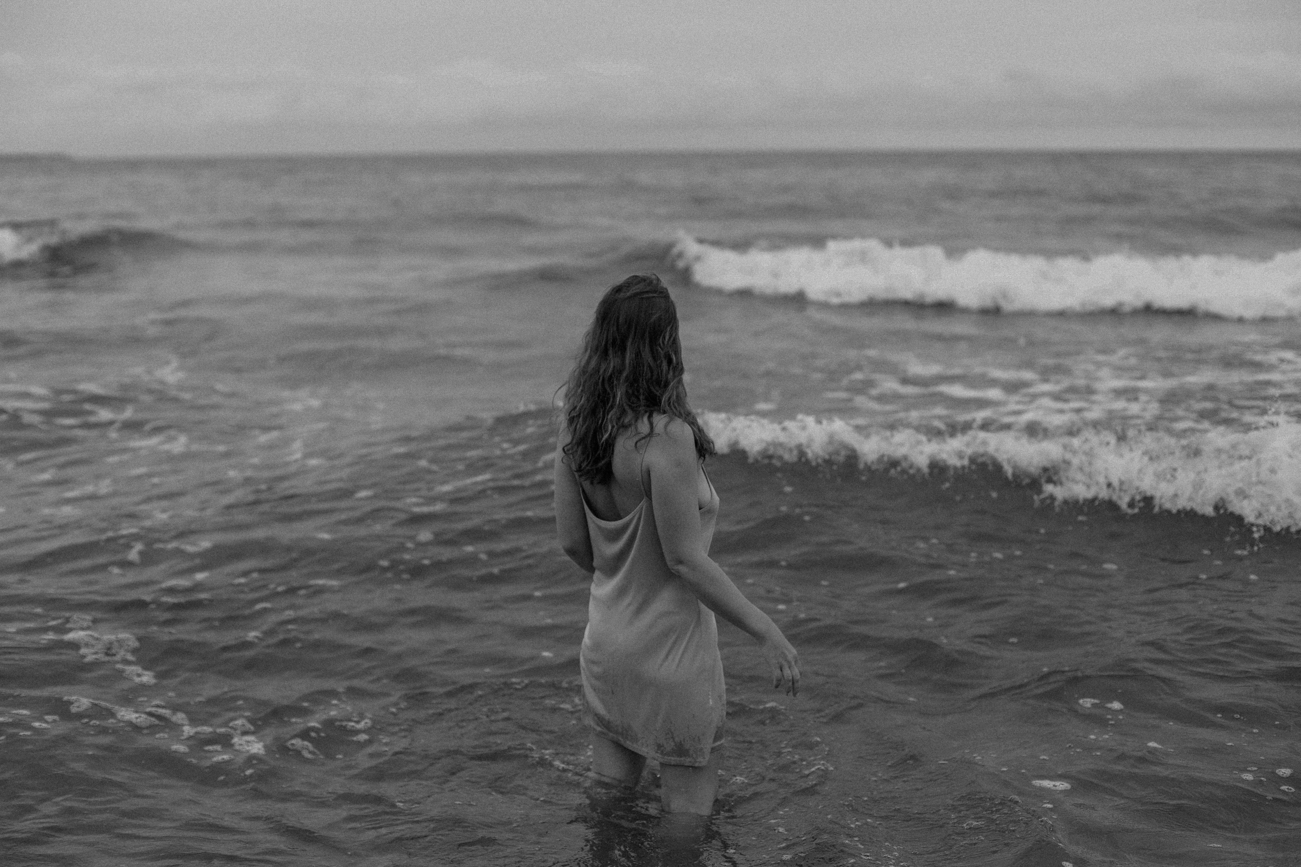 Элина. Пасмурное море. Фотограф в Калининграде Решетникова Алина