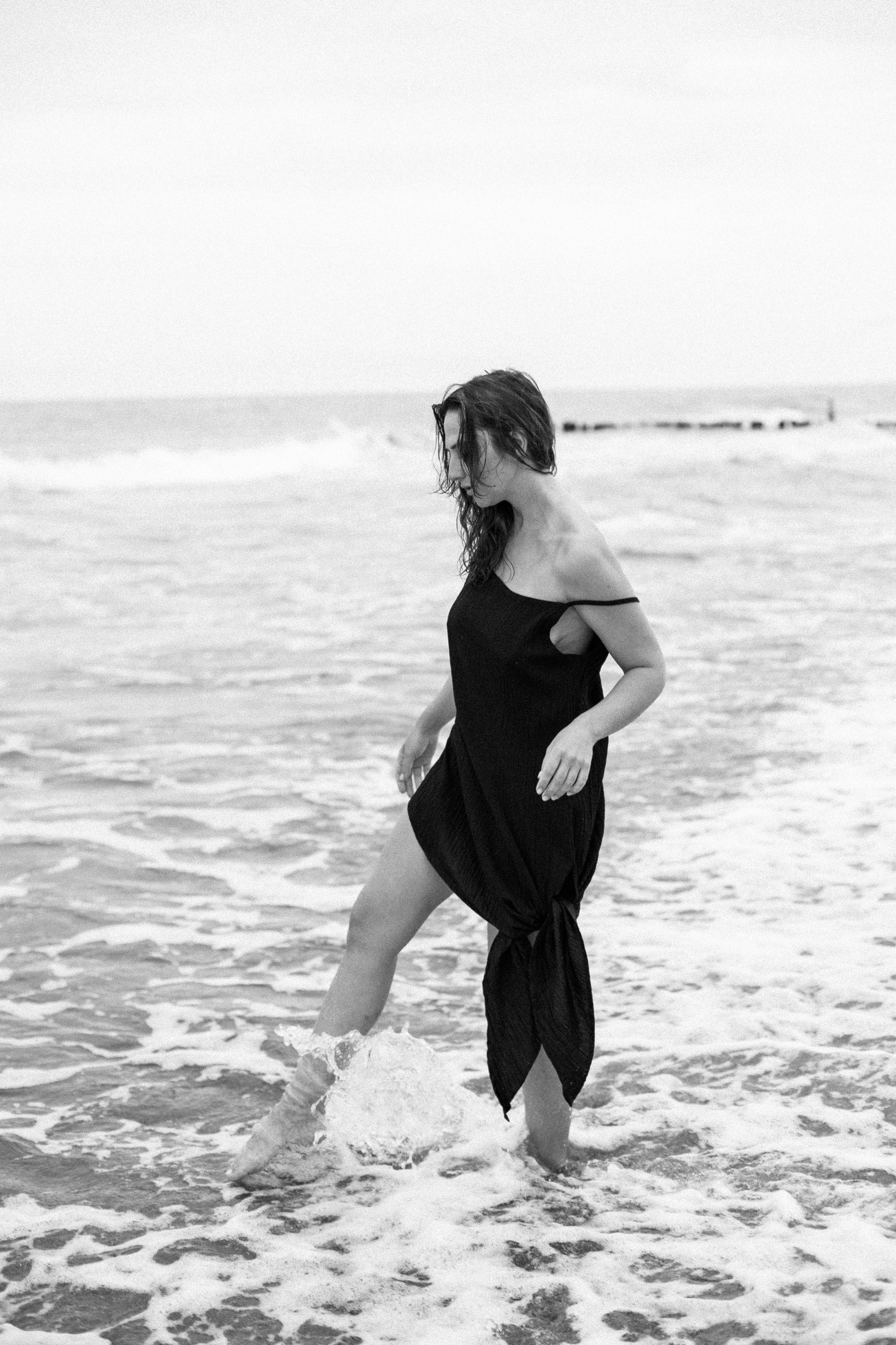 Элина. Пасмурное море. Фотограф в Калининграде Решетникова Алина