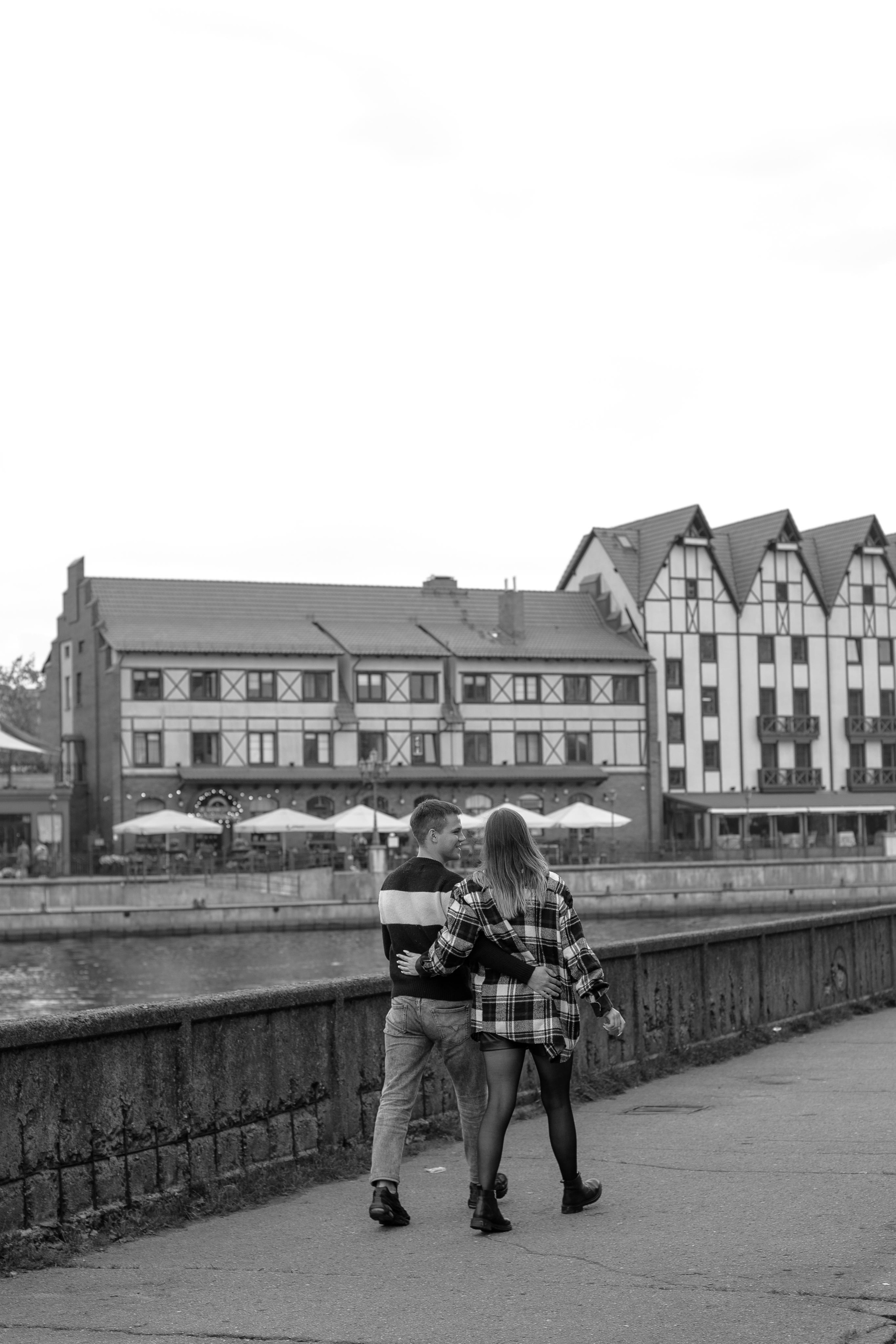 Слава и Полина. В городе. Фотограф в Калининграде Решетникова Алина