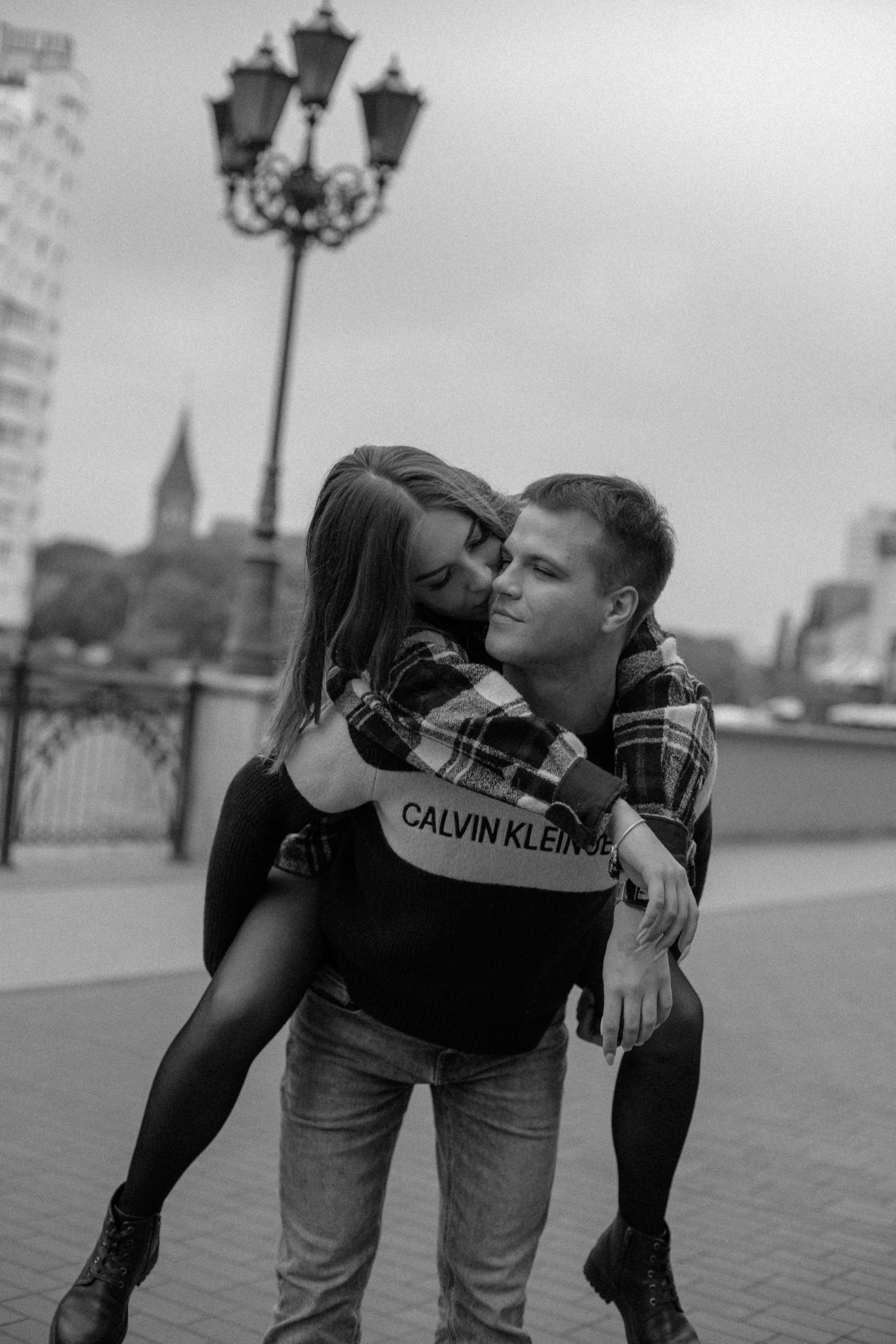 Слава и Полина. В городе. Фотограф в Калининграде Решетникова Алина