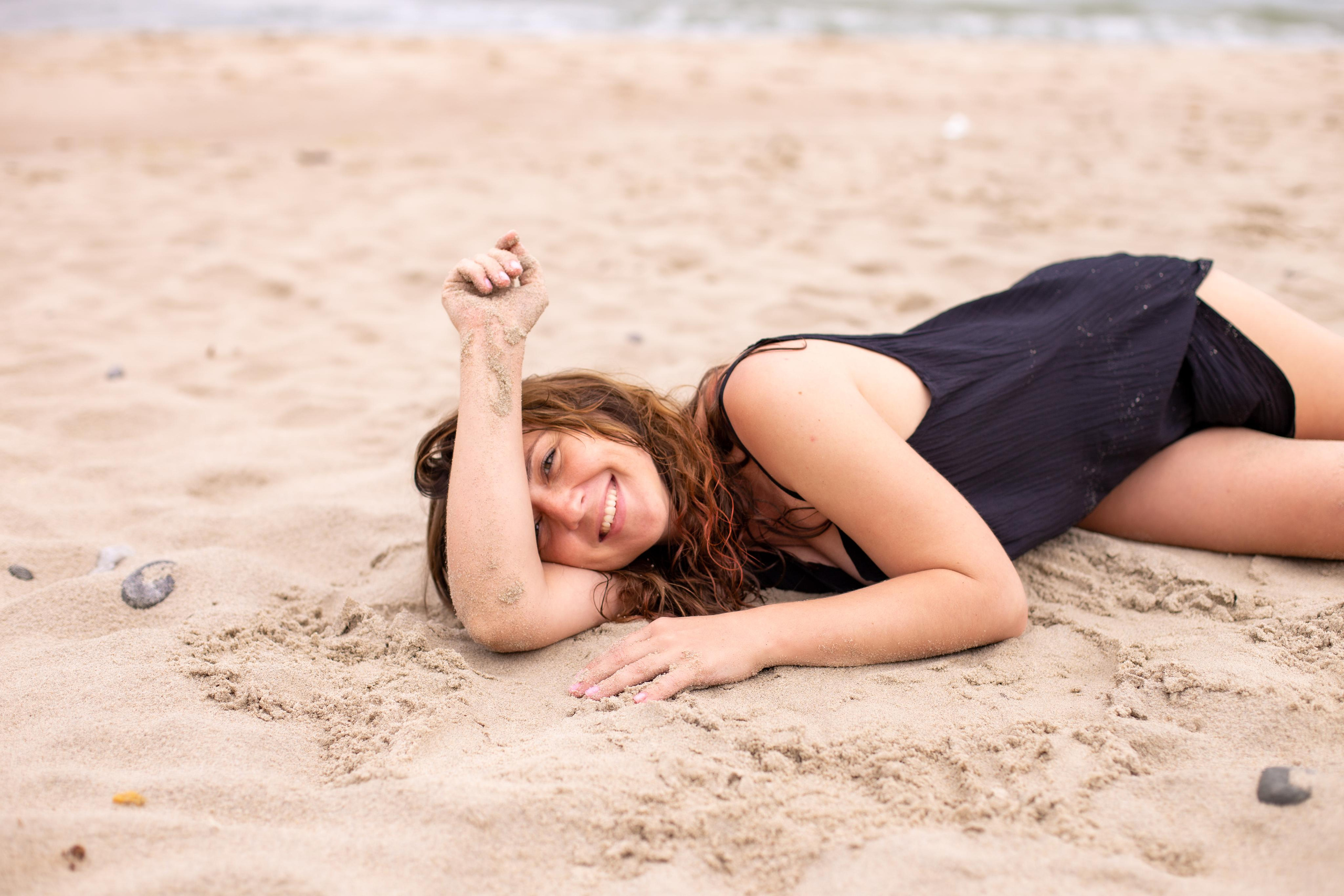 Элина. Пасмурное море. Фотограф в Калининграде Решетникова Алина