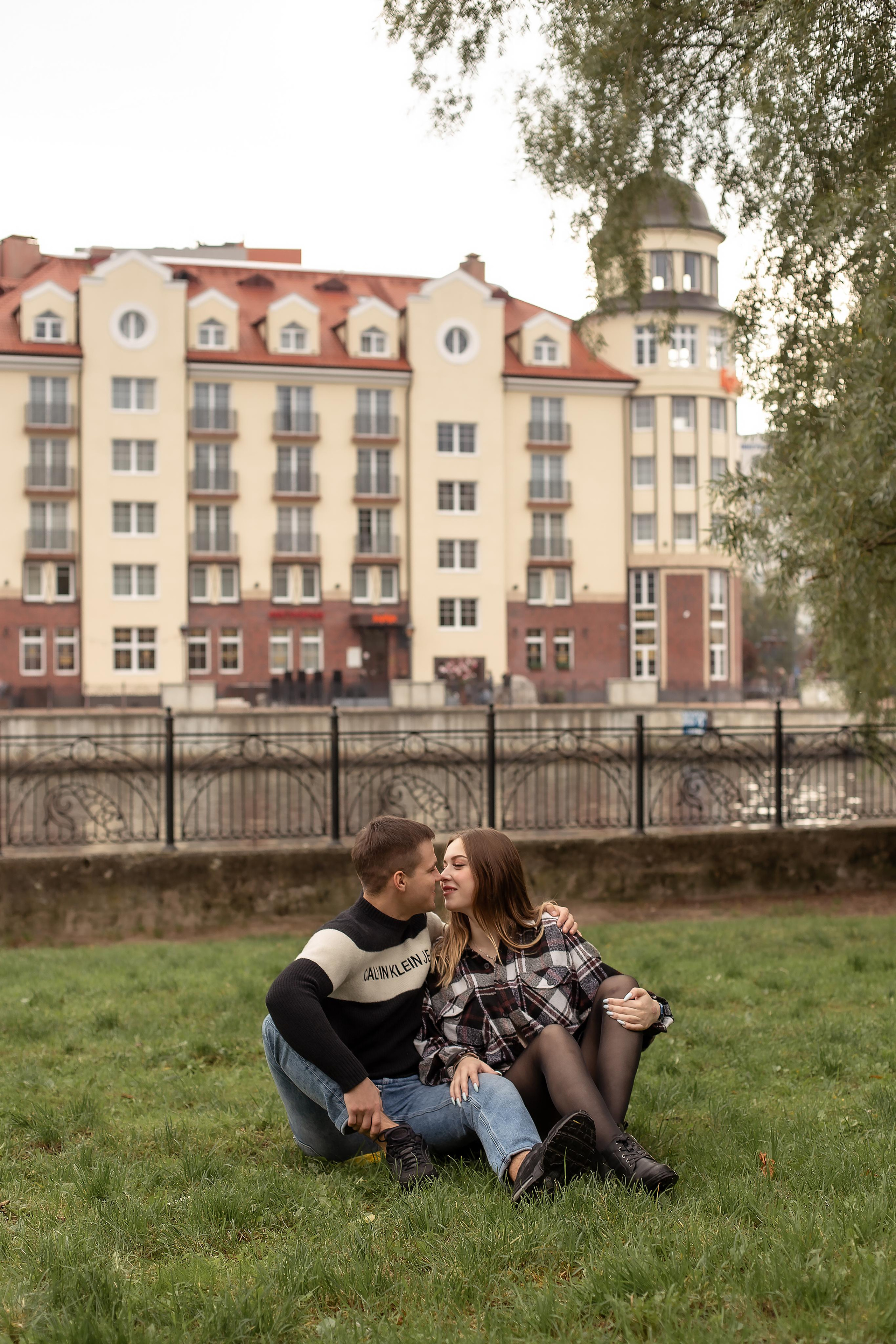 Слава и Полина. В городе. Фотограф в Калининграде Решетникова Алина