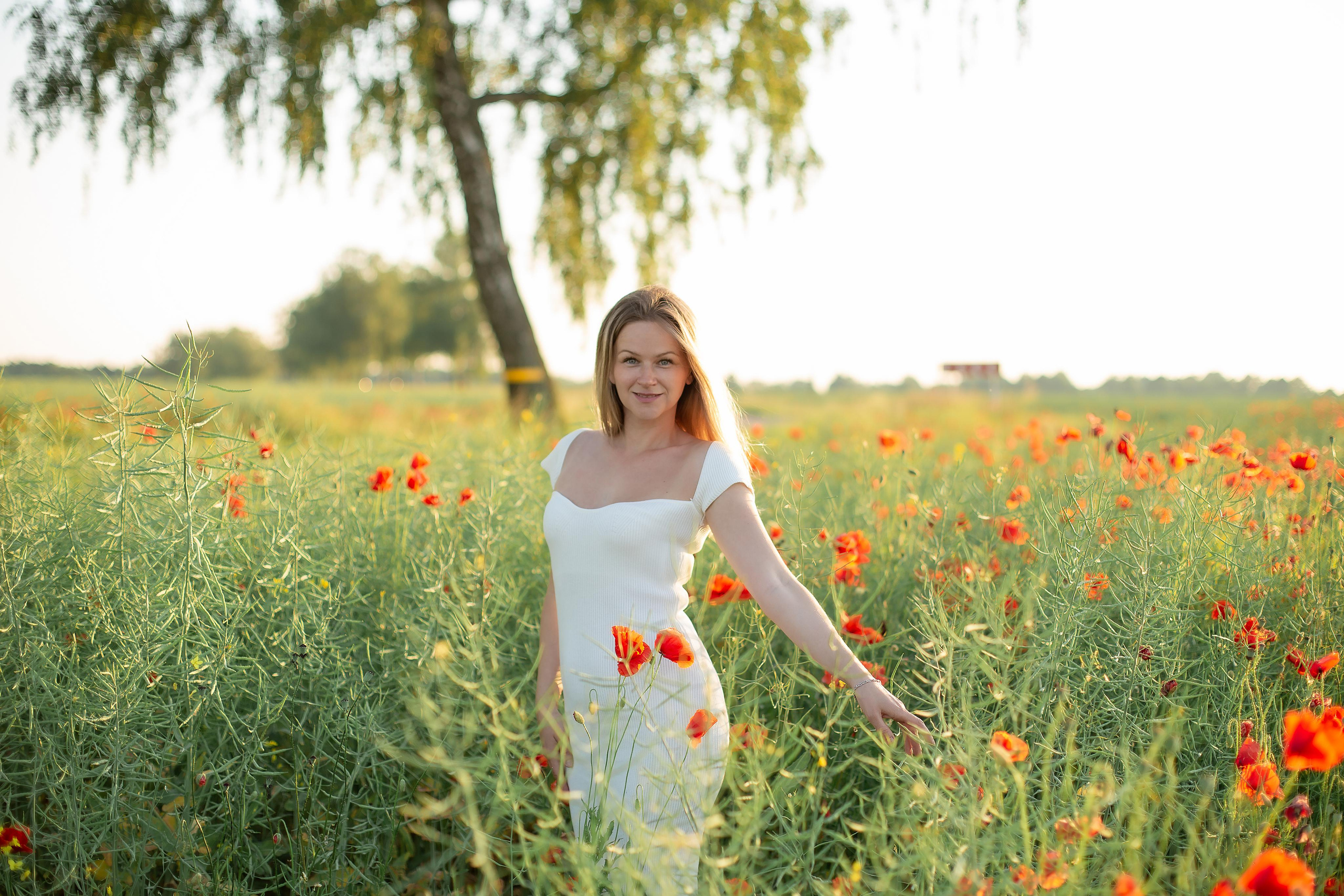 Катя. Маковое поле. Фотограф в Калининграде Решетникова Алина