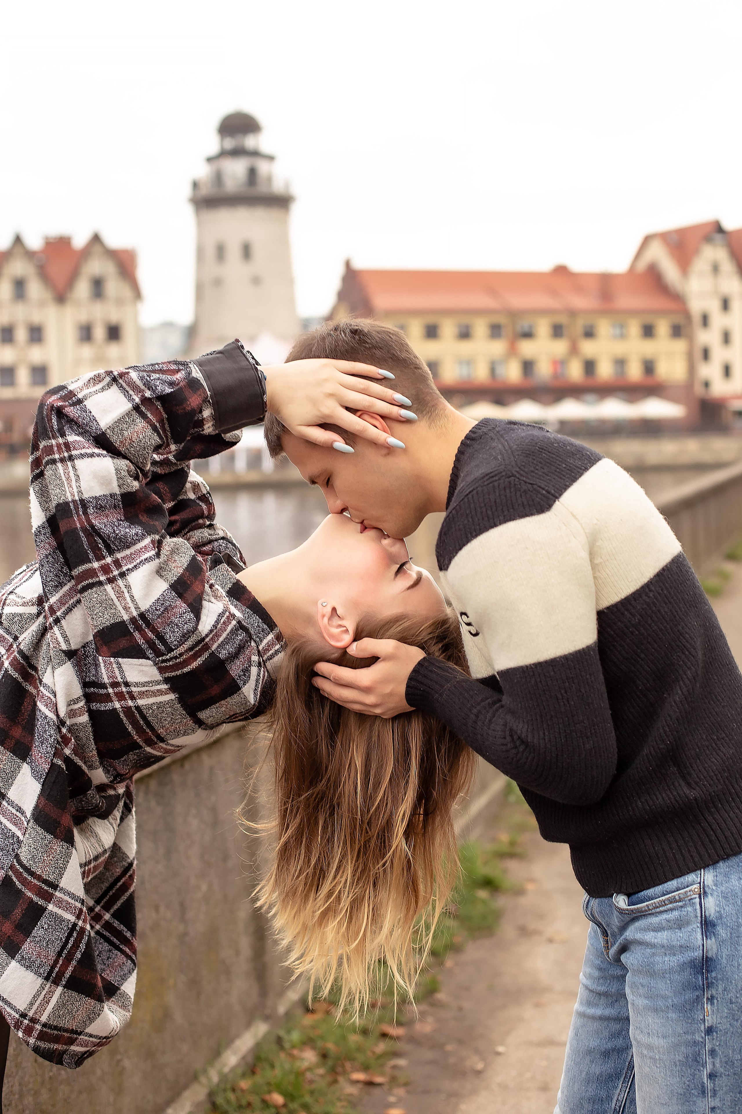 Слава и Полина. В городе. Фотограф в Калининграде Решетникова Алина