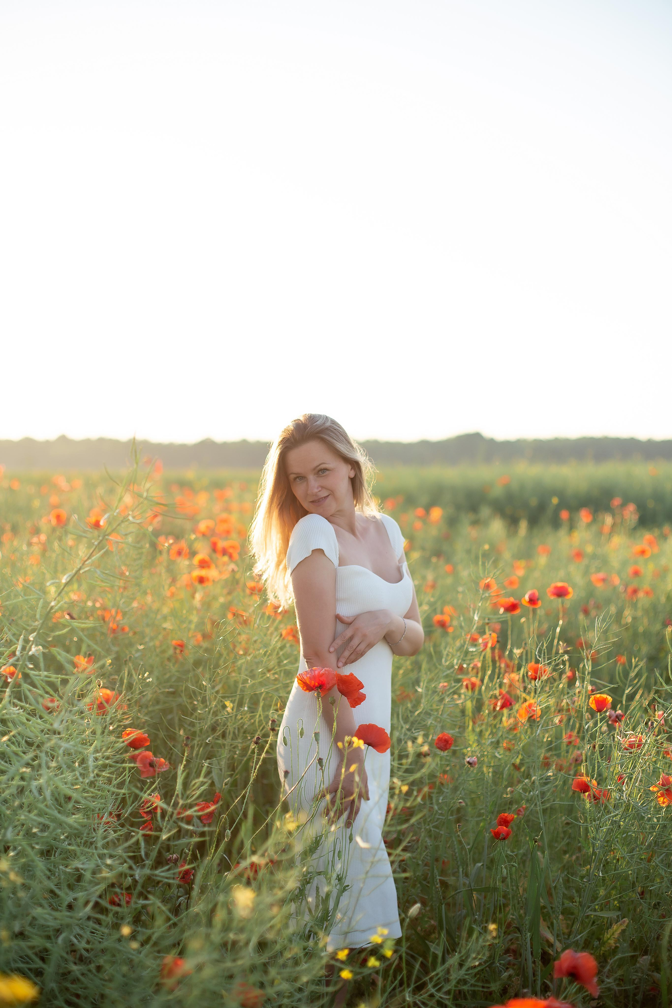 Катя. Маковое поле. Фотограф в Калининграде Решетникова Алина