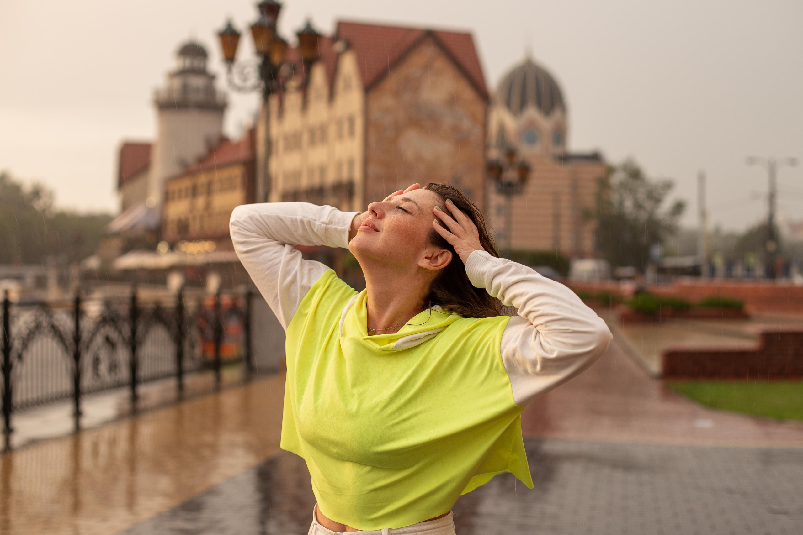 Элина. Летний дождь. Фотограф в Калининграде Решетникова Алина