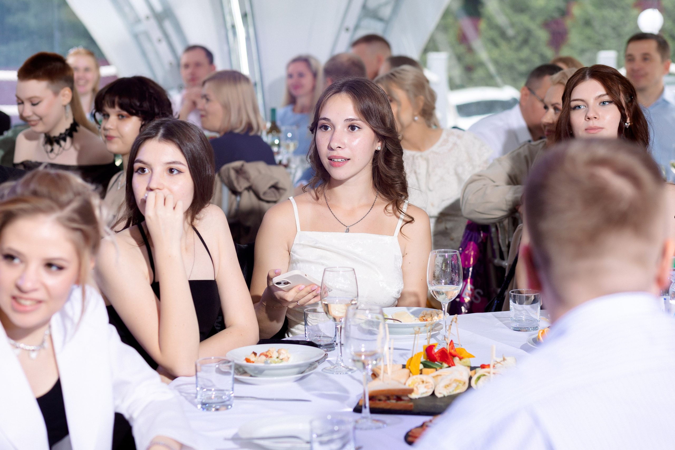ВЫПУСКНОЙ: Волки-Липки. Все фото. Профессиональный фотограф в Ижевске Леша Петров