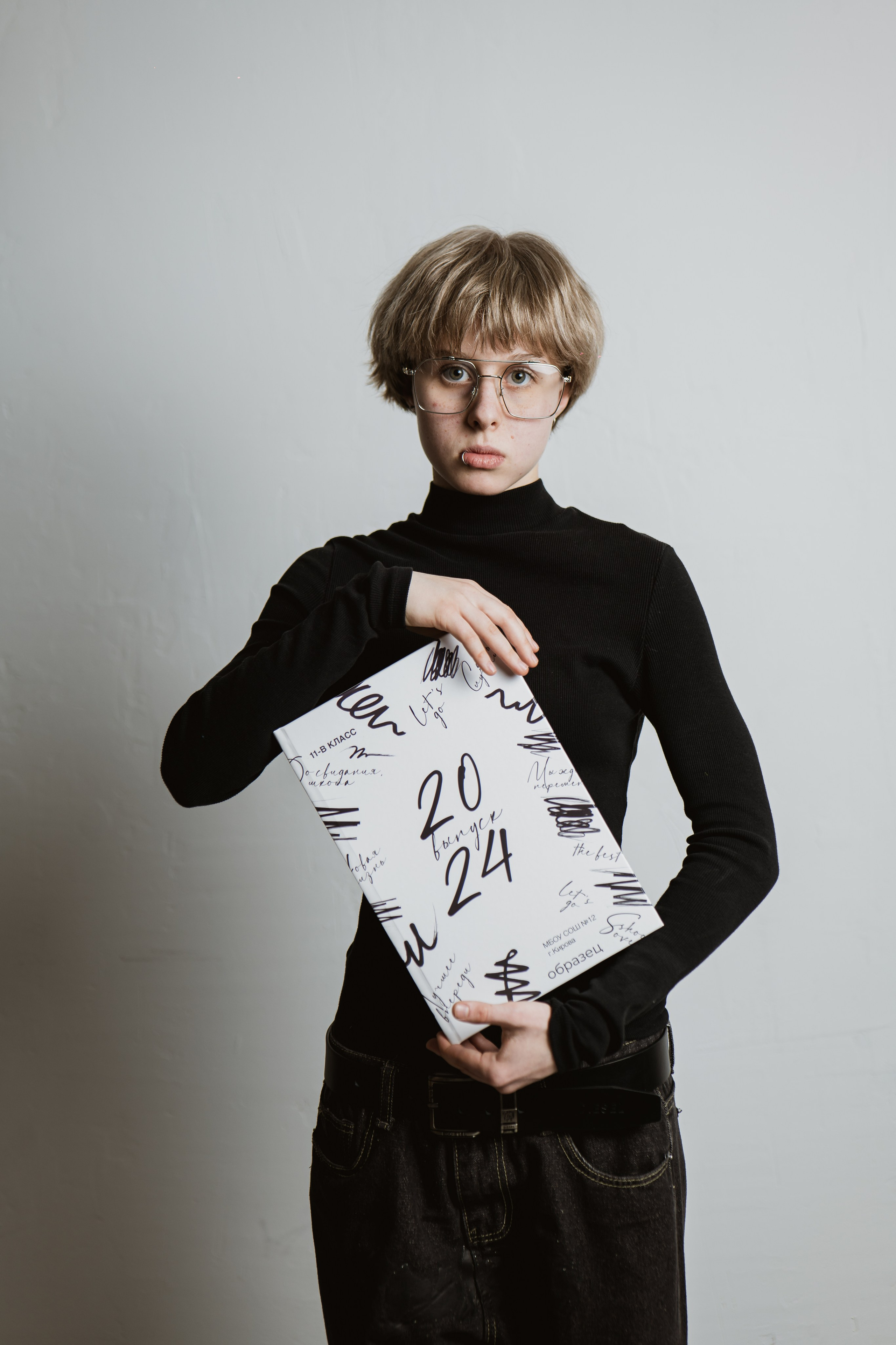 Современные выпускные альбомы / Киров. Фотограф/видеоограф в Санкт-Петербурге Денисов Иван